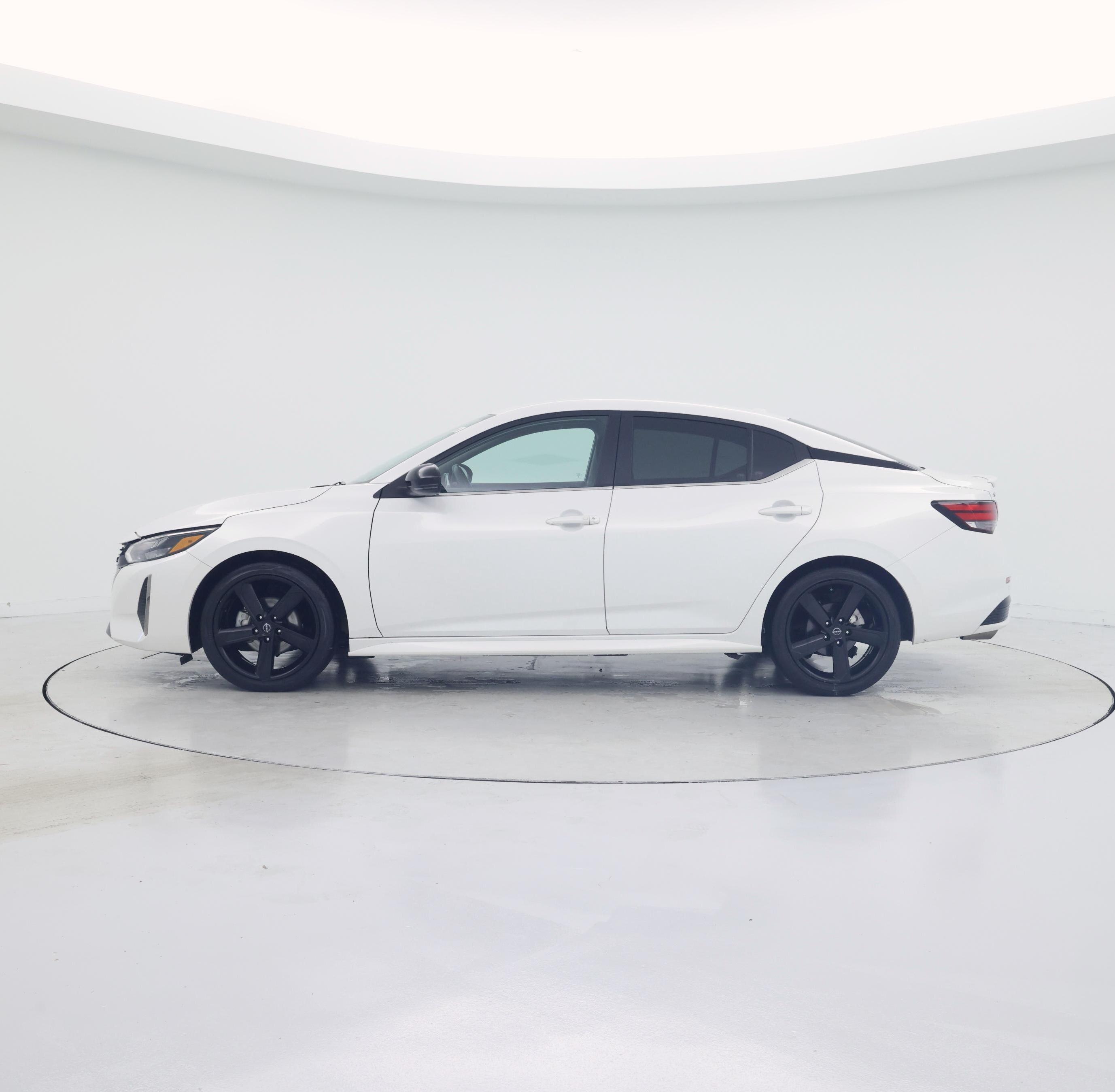 Thumbnail: 2024 Nissan Sentra - 3