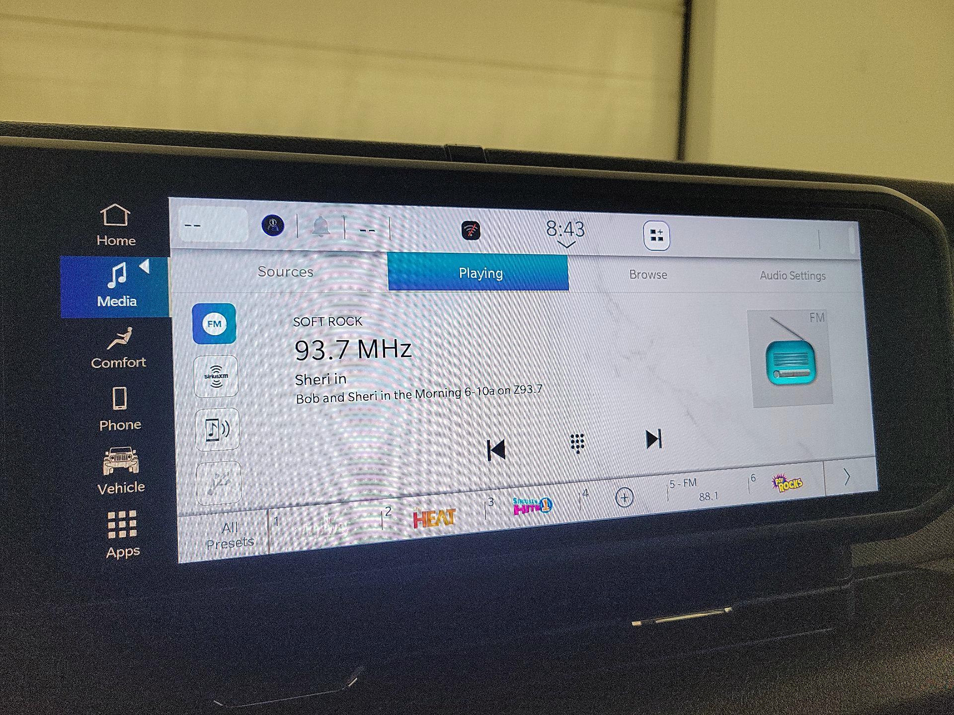 Thumbnail: 2025 Jeep Wrangler - 15