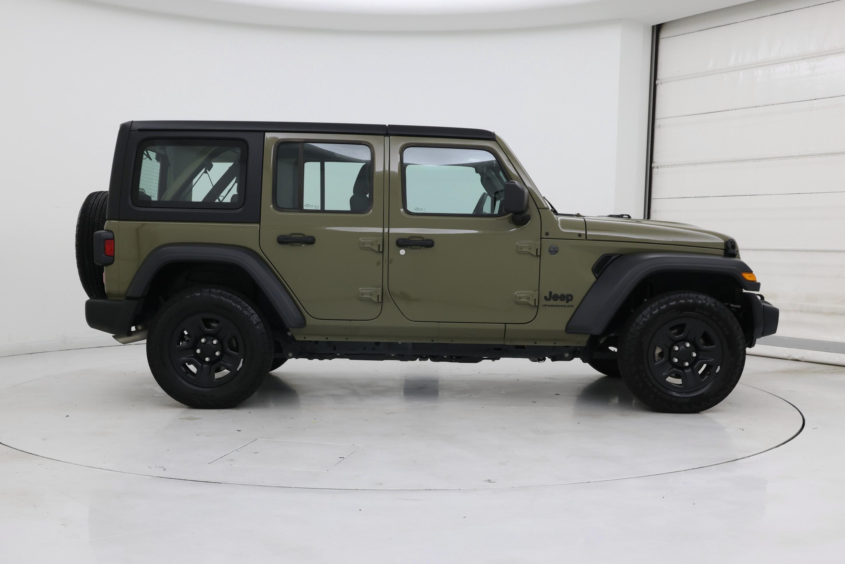 Thumbnail: 2025 Jeep Wrangler - 7