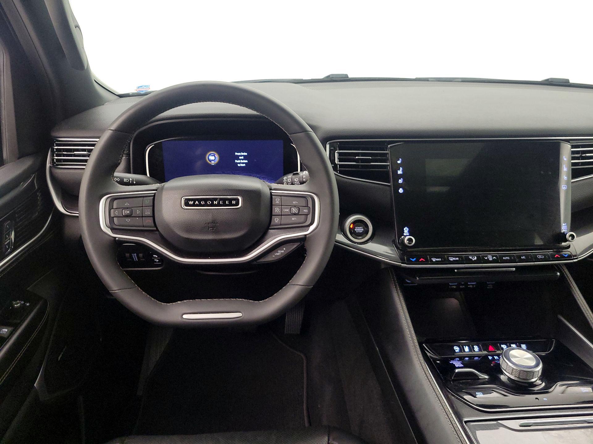 Thumbnail: 2023 Jeep Wagoneer - 10