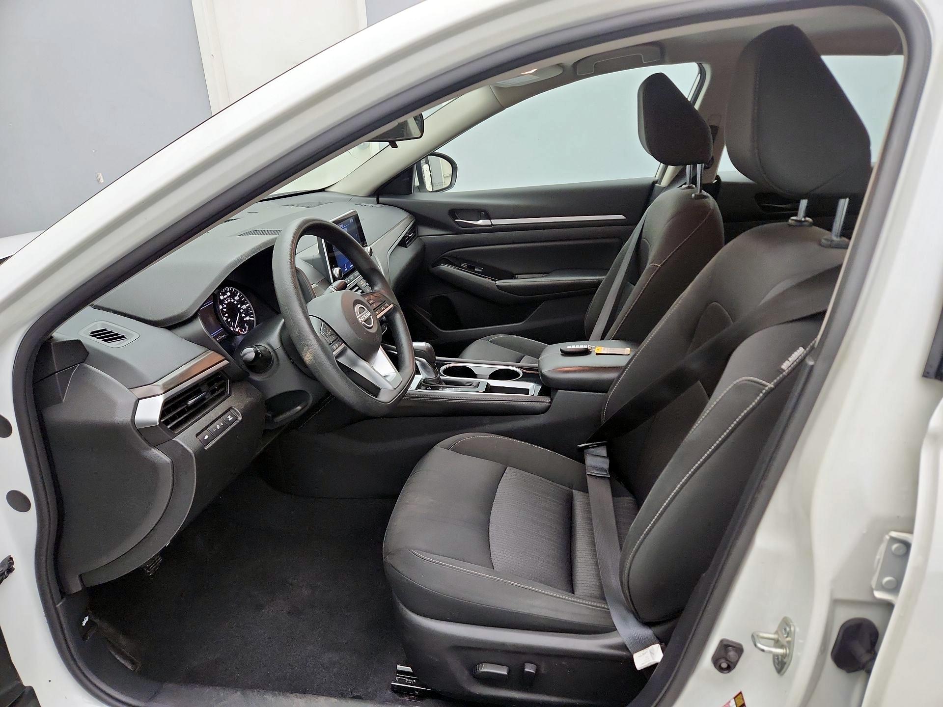 Thumbnail: 2023 Nissan Altima - 11