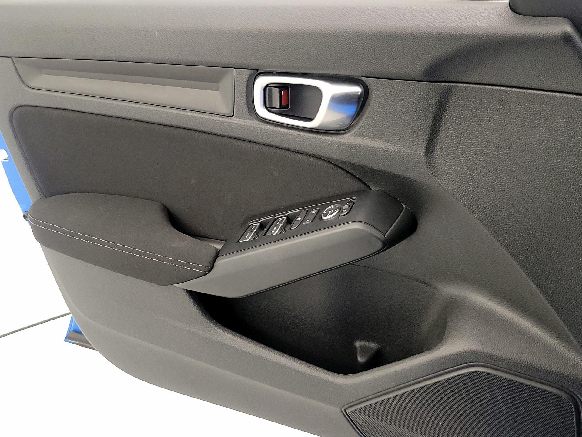 Thumbnail: 2023 Honda Civic - 12