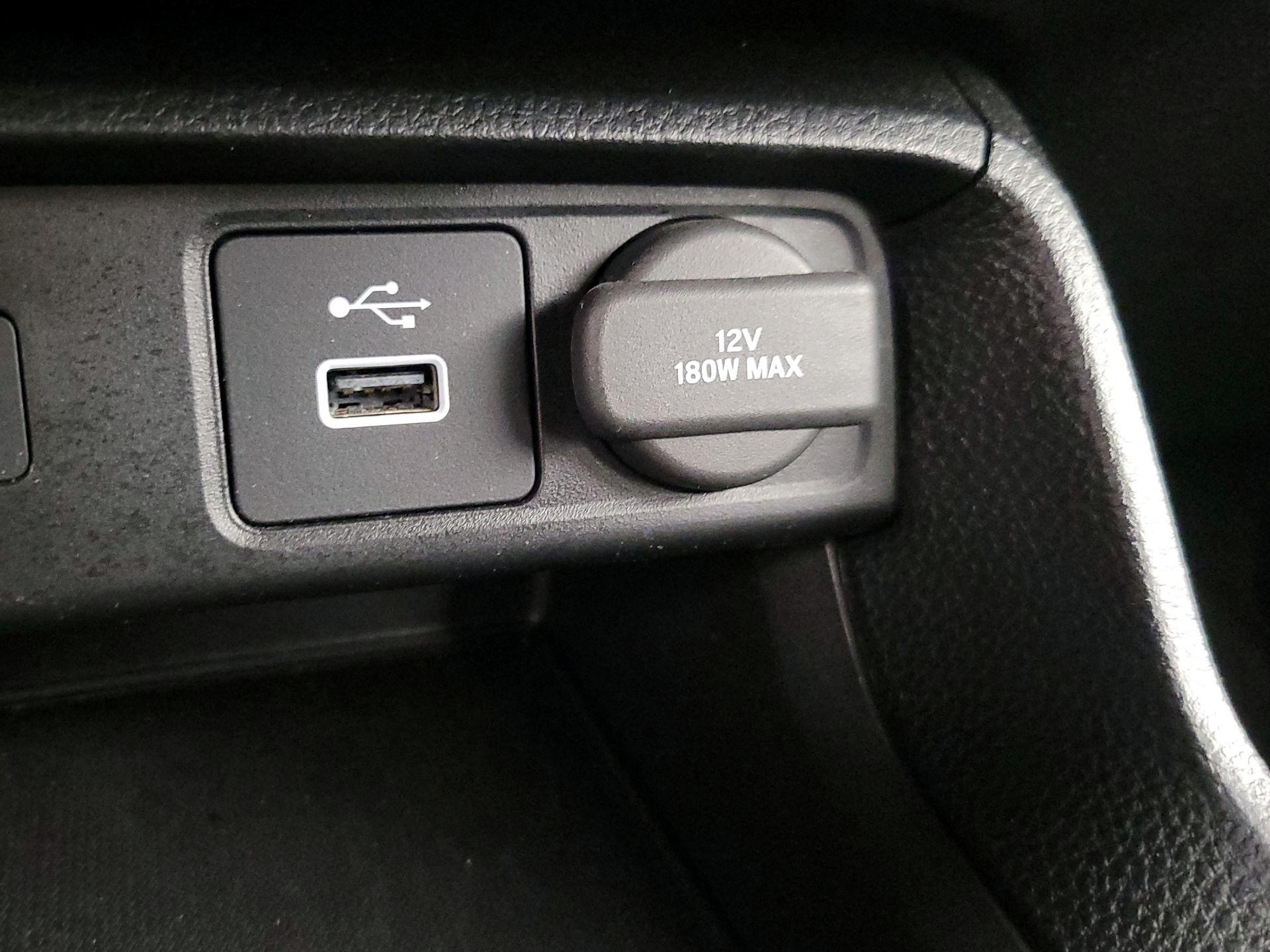 Thumbnail: 2023 Honda Civic - 18