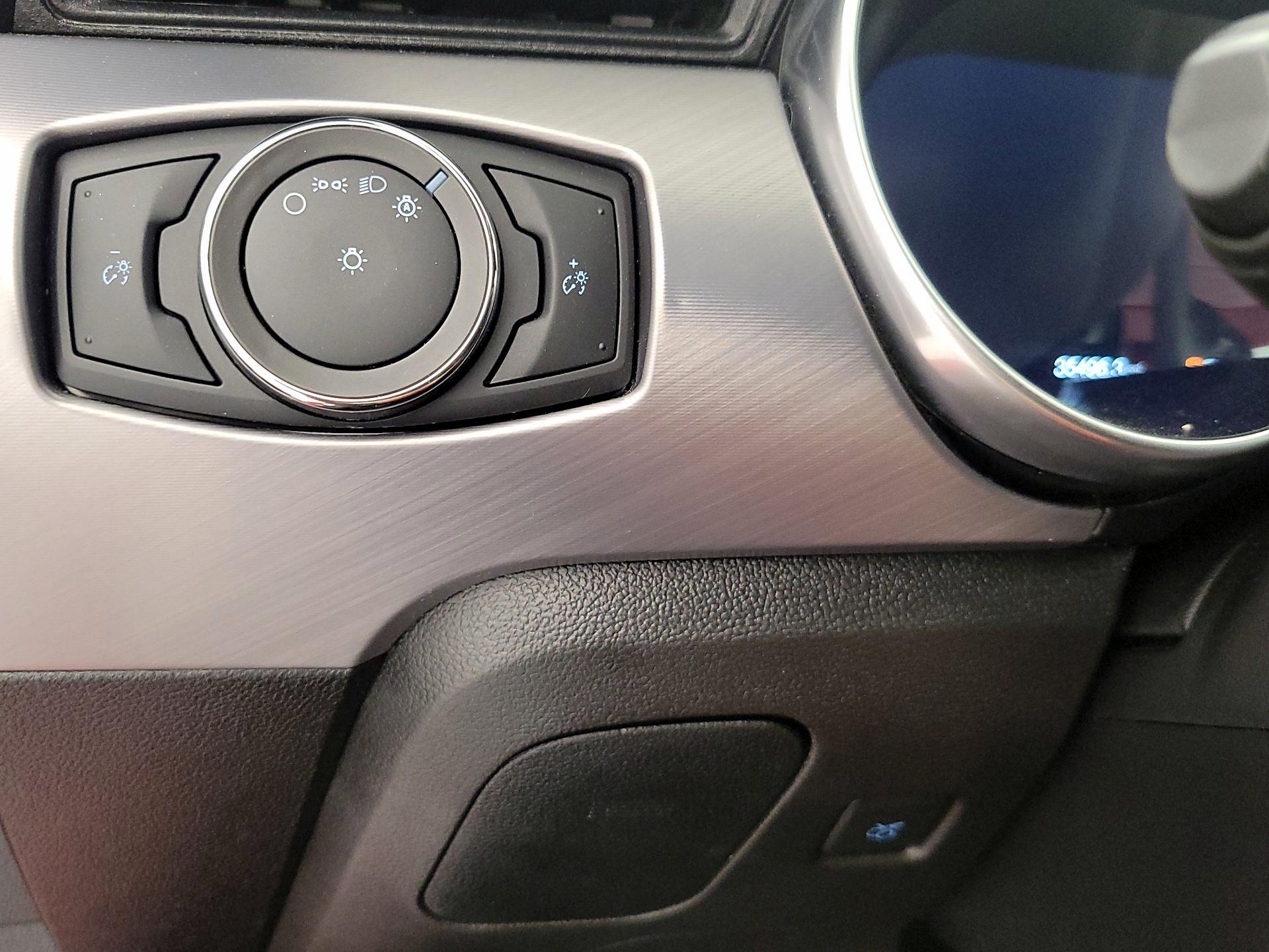 Thumbnail: 2022 Ford Mustang - 13