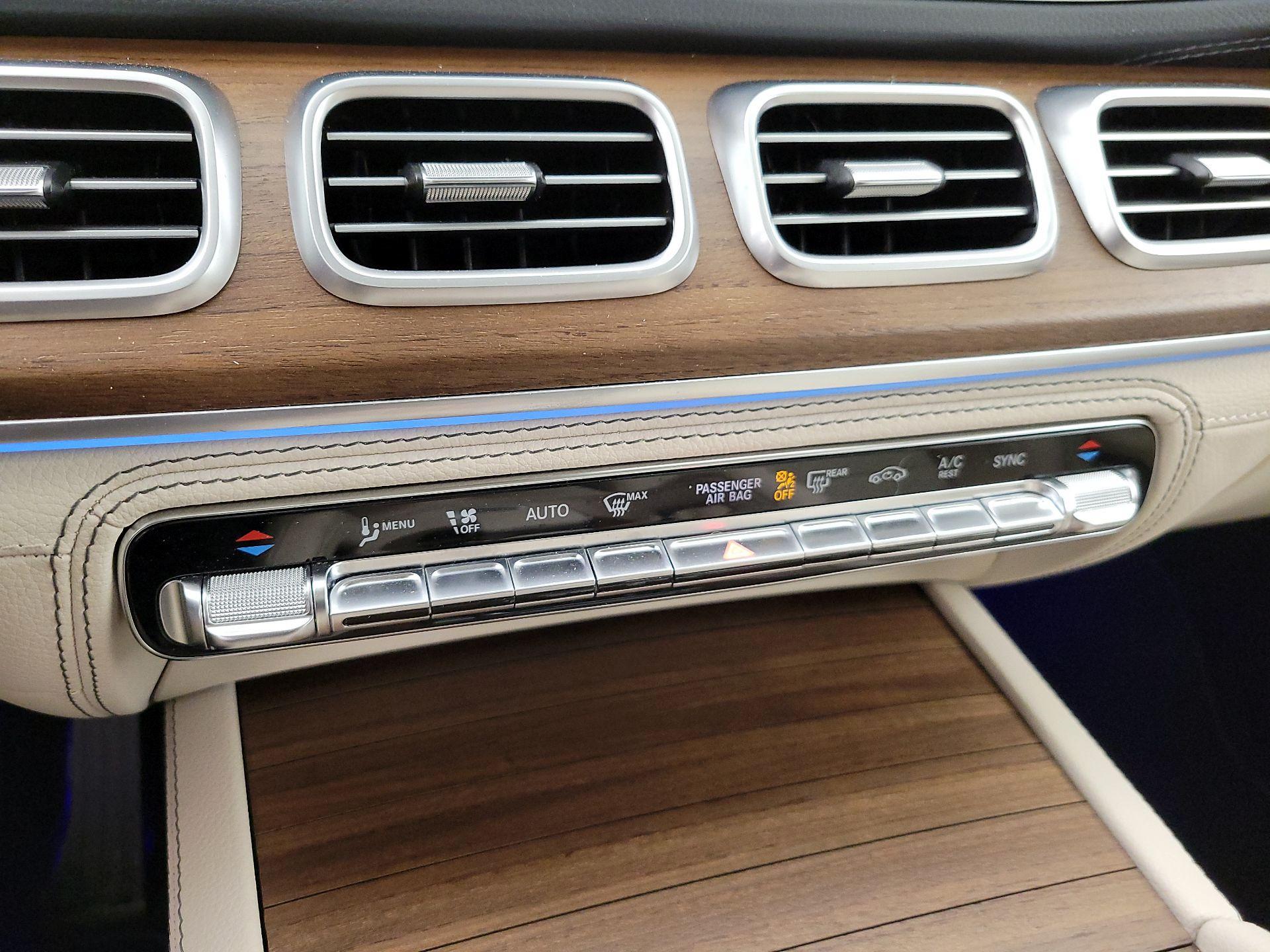 Thumbnail: 2024 Mercedes-Benz GLE - 17