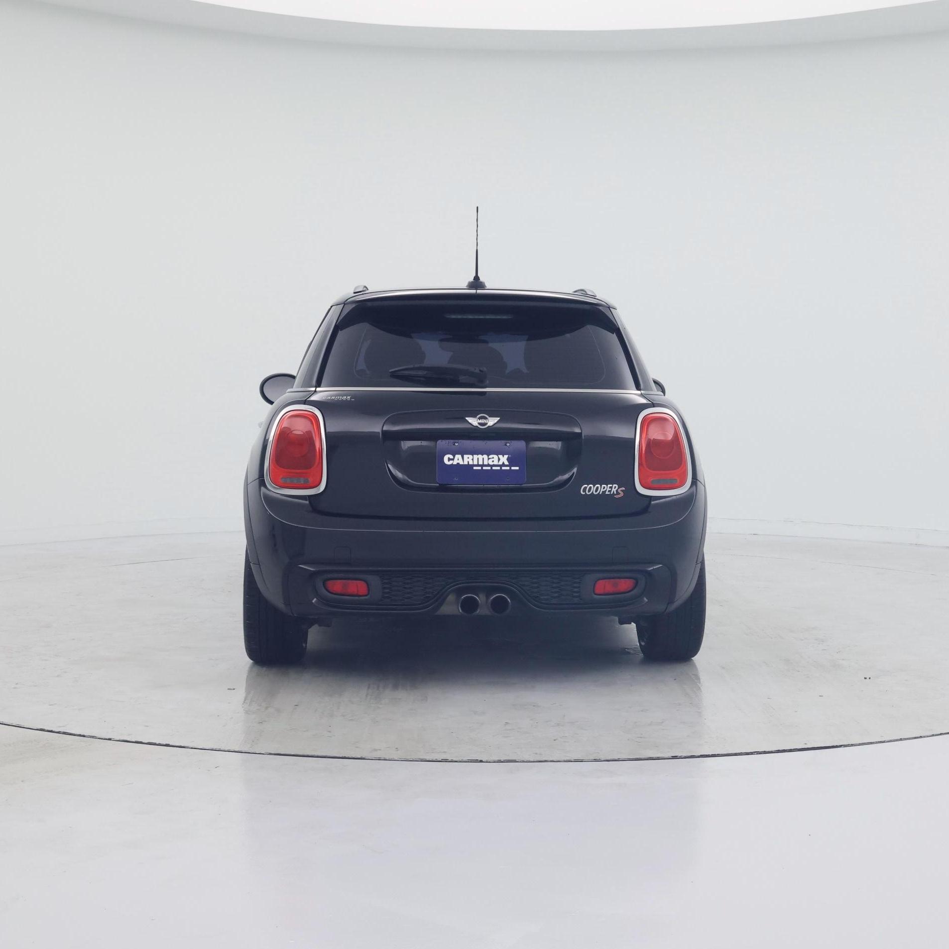 Thumbnail: 2017 MINI Cooper Hardtop - 6