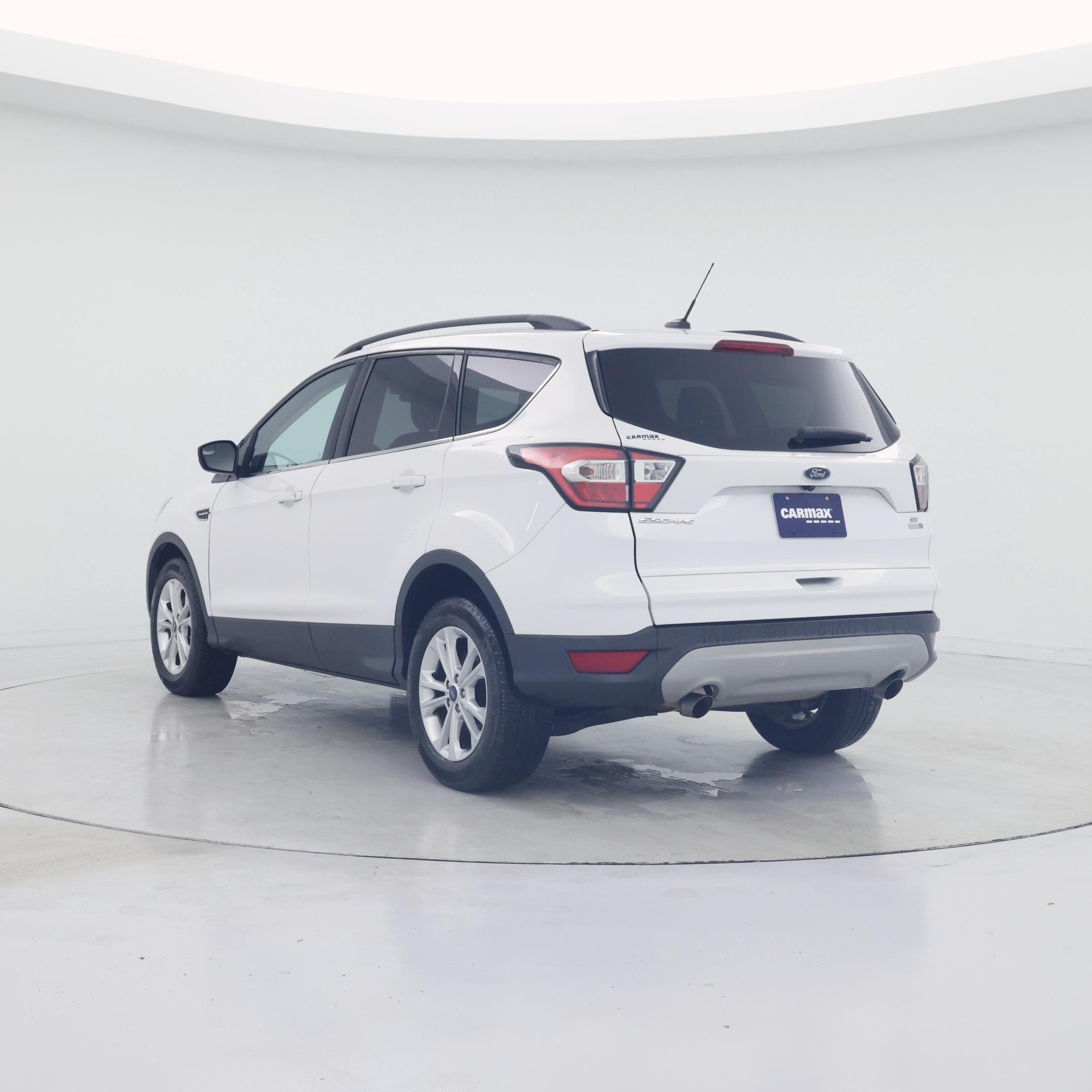 Thumbnail: 2018 Ford Escape - 2