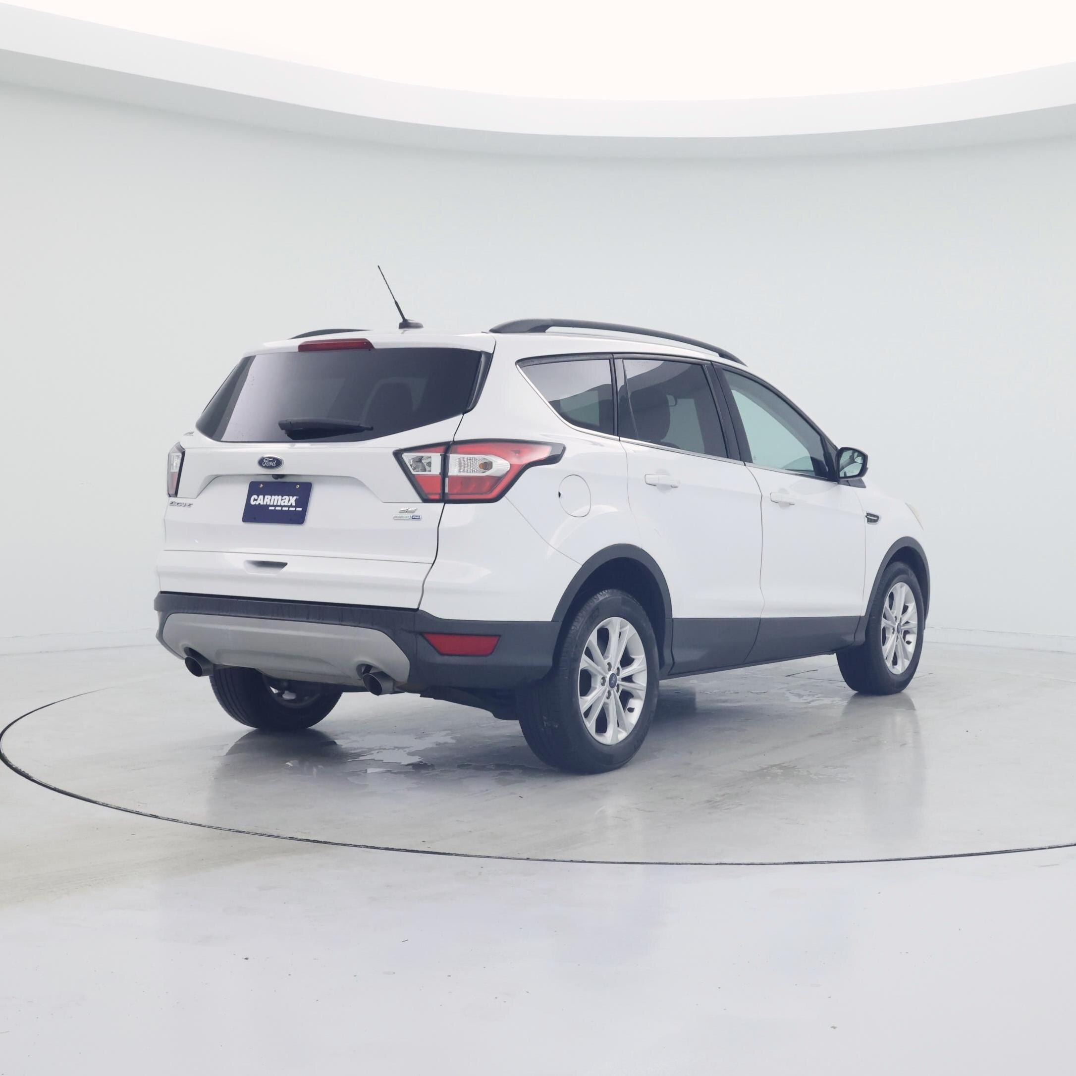 Thumbnail: 2018 Ford Escape - 8