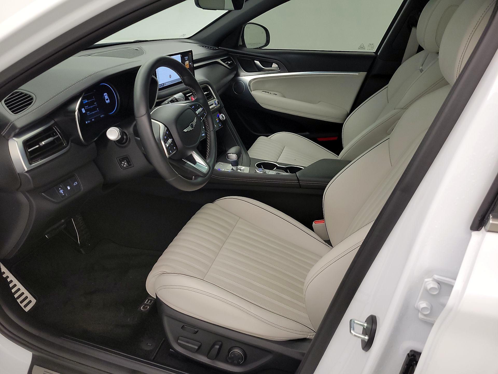 Thumbnail: 2025 Genesis G70 - 11