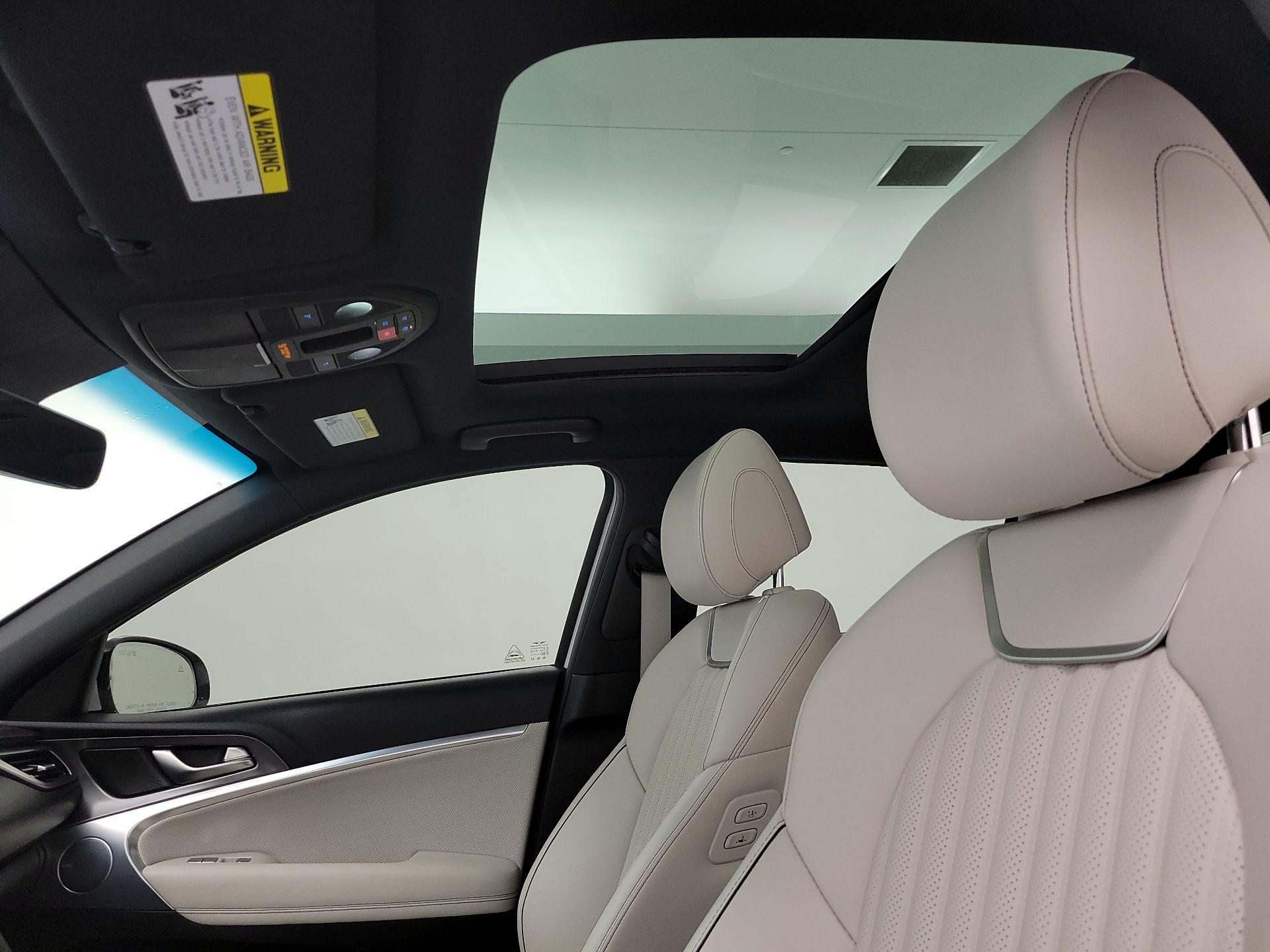 Thumbnail: 2025 Genesis G70 - 20