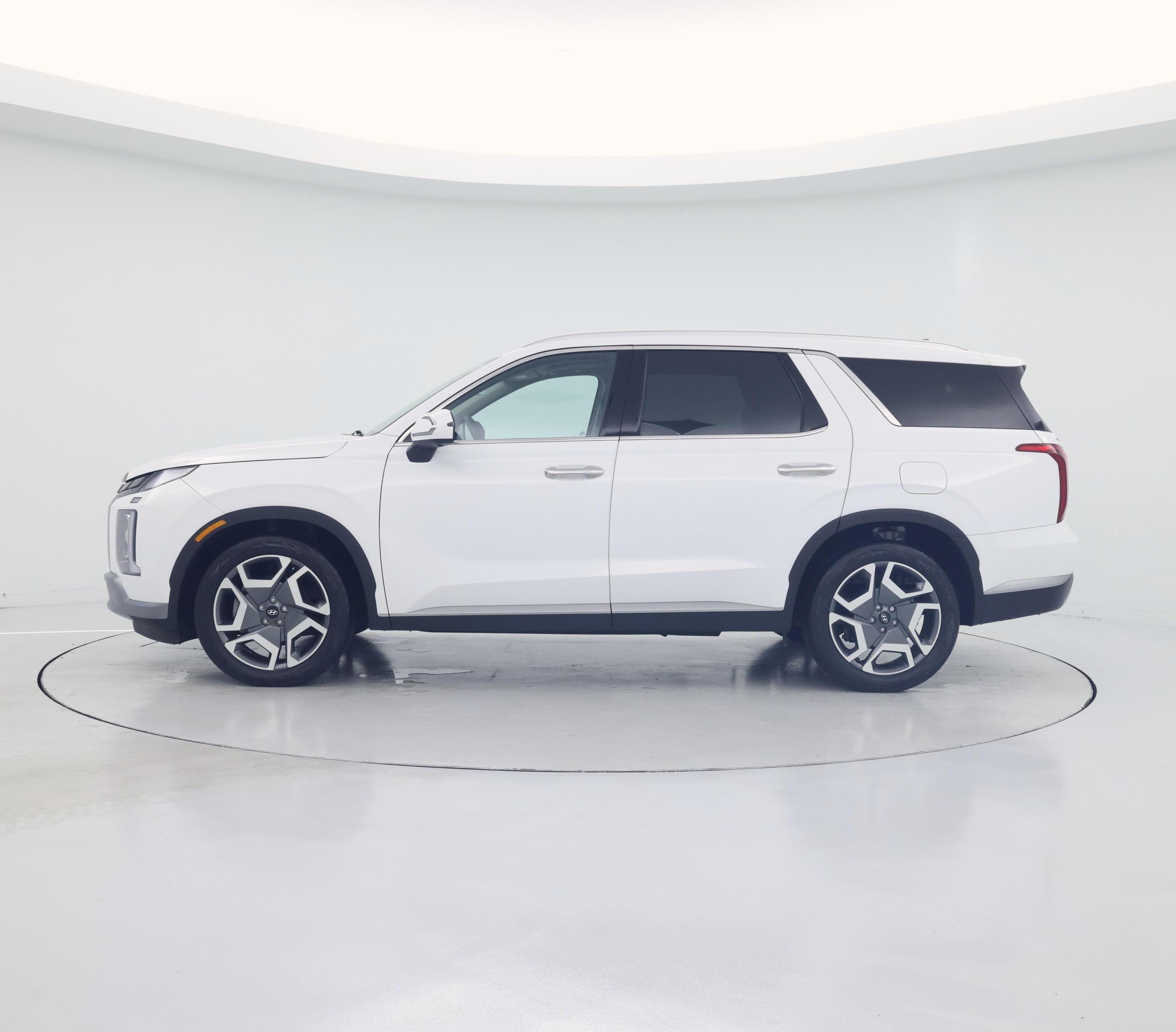 Thumbnail: 2024 Hyundai Palisade - 3