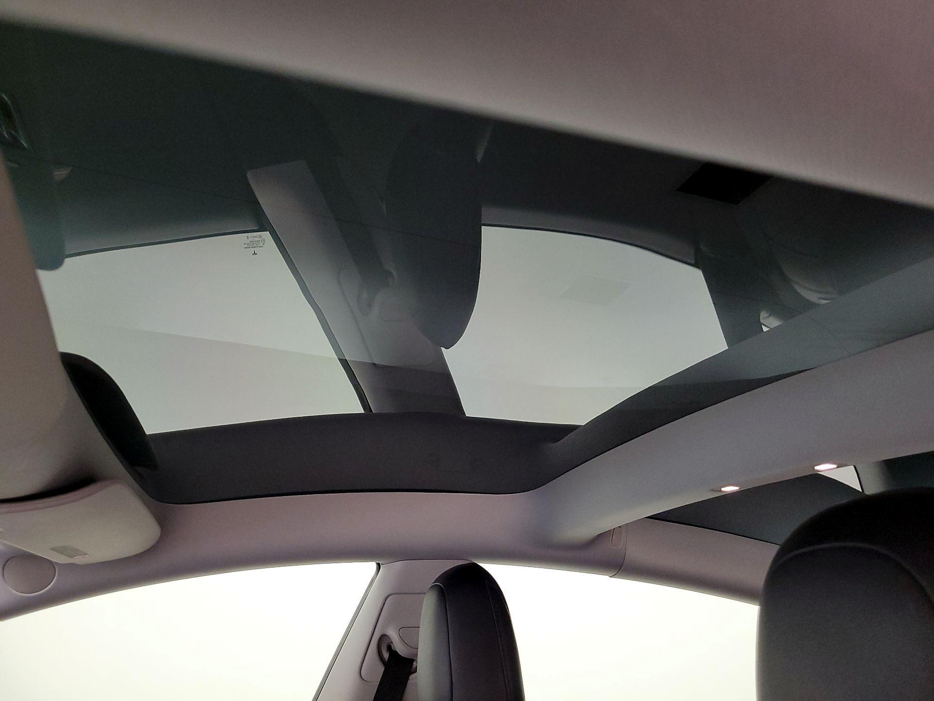 Thumbnail: 2021 Tesla Model 3 - 18