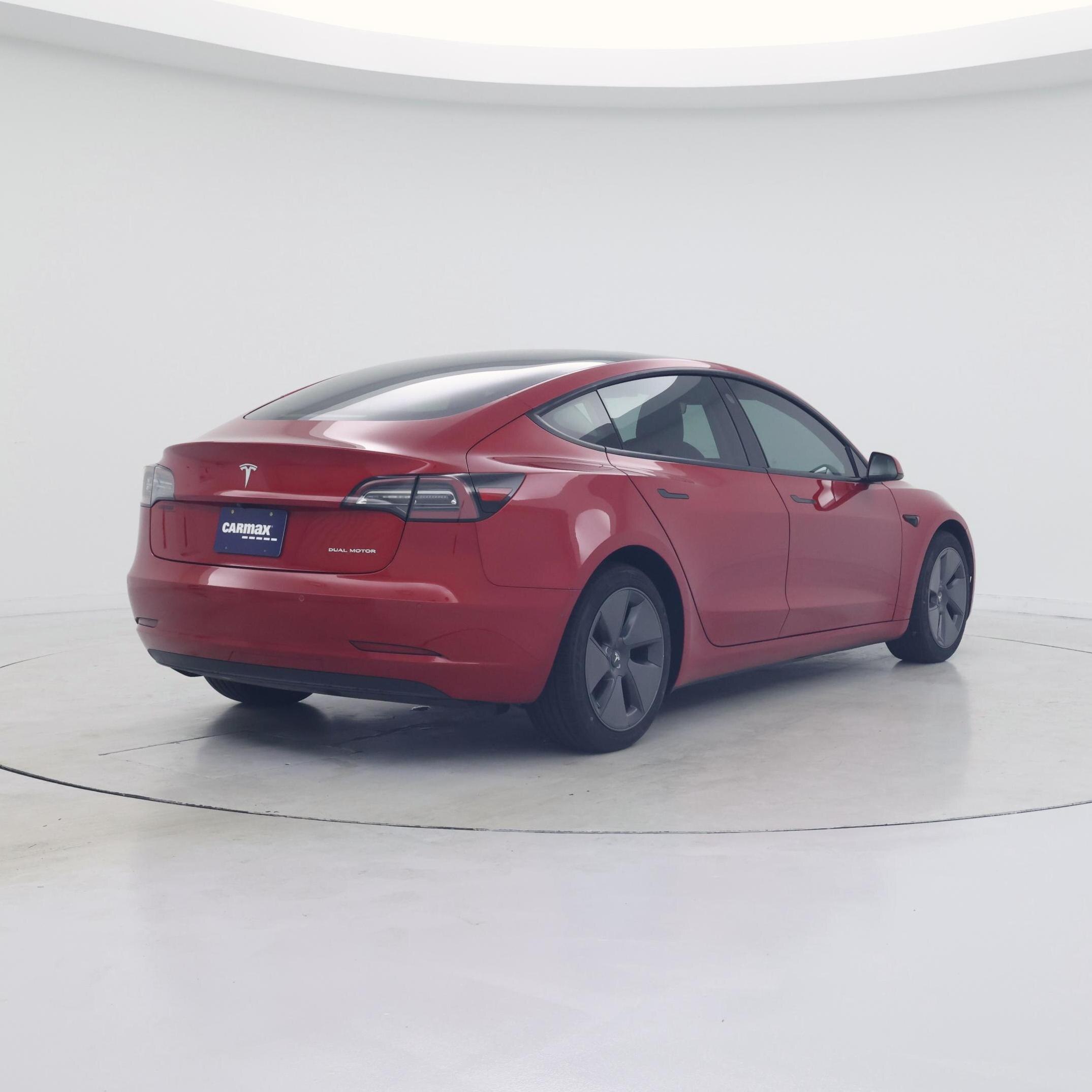 Thumbnail: 2021 Tesla Model 3 - 8