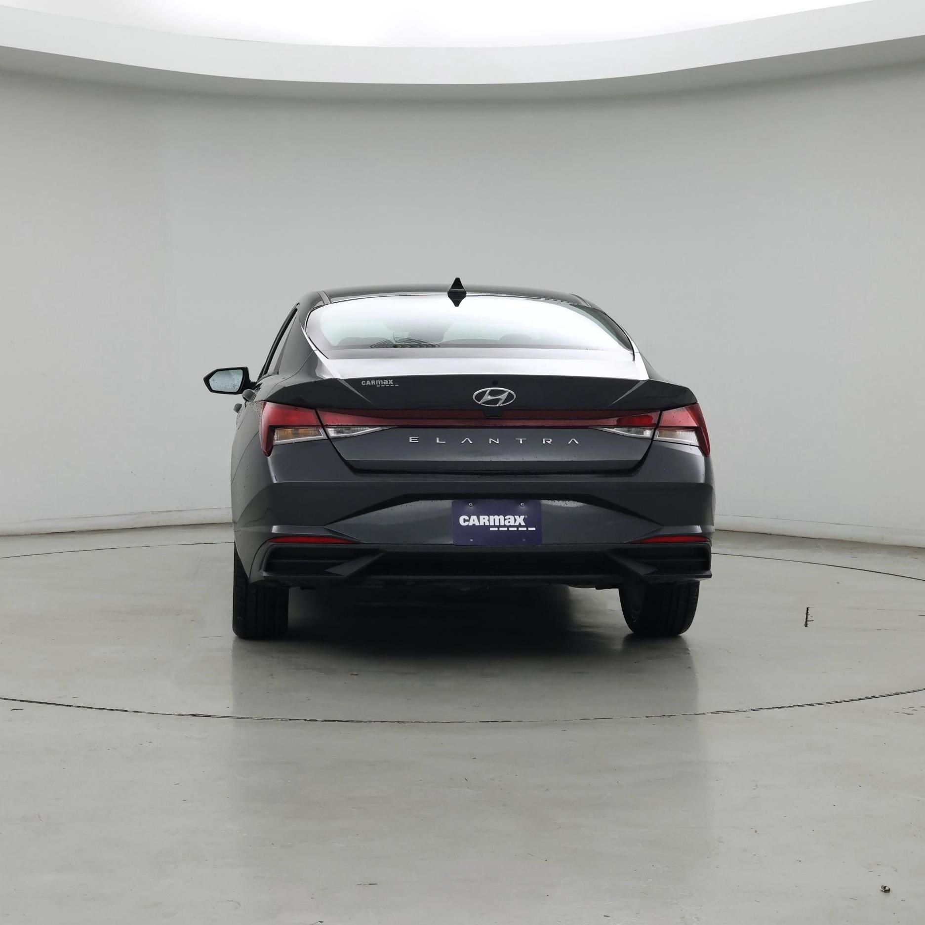 Thumbnail: 2023 Hyundai Elantra - 6