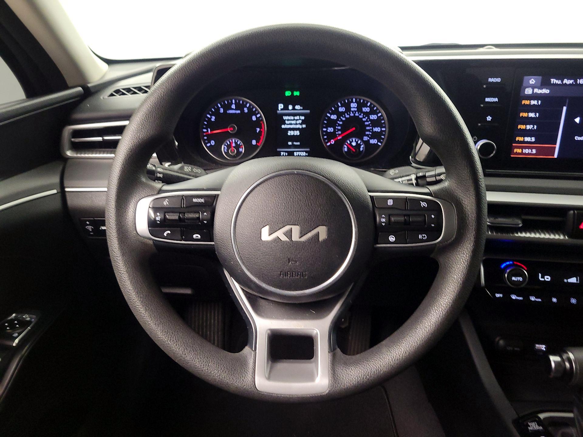 Thumbnail: 2022 Kia K5 - 10