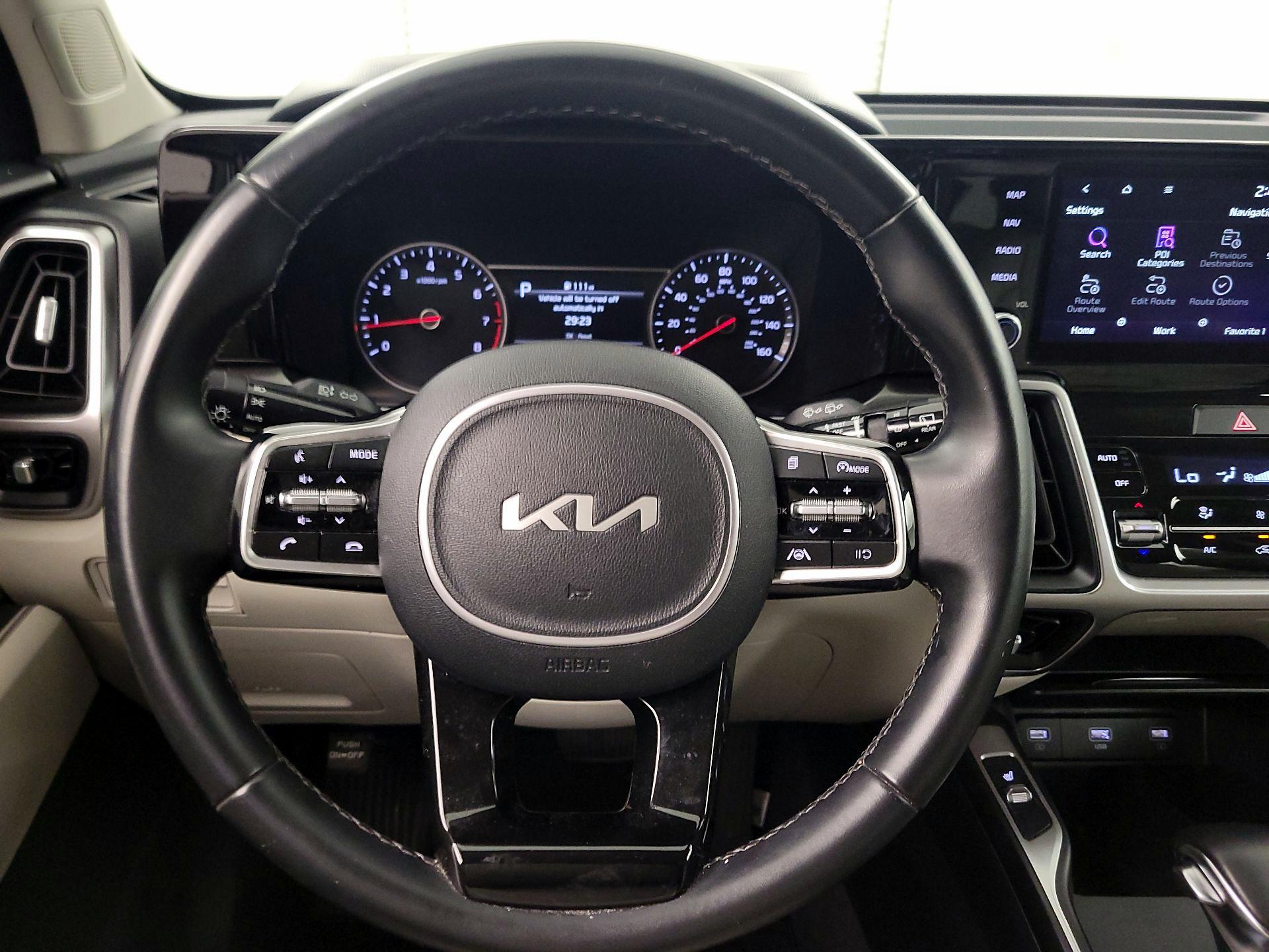 Thumbnail: 2022 Kia Sorento - 10