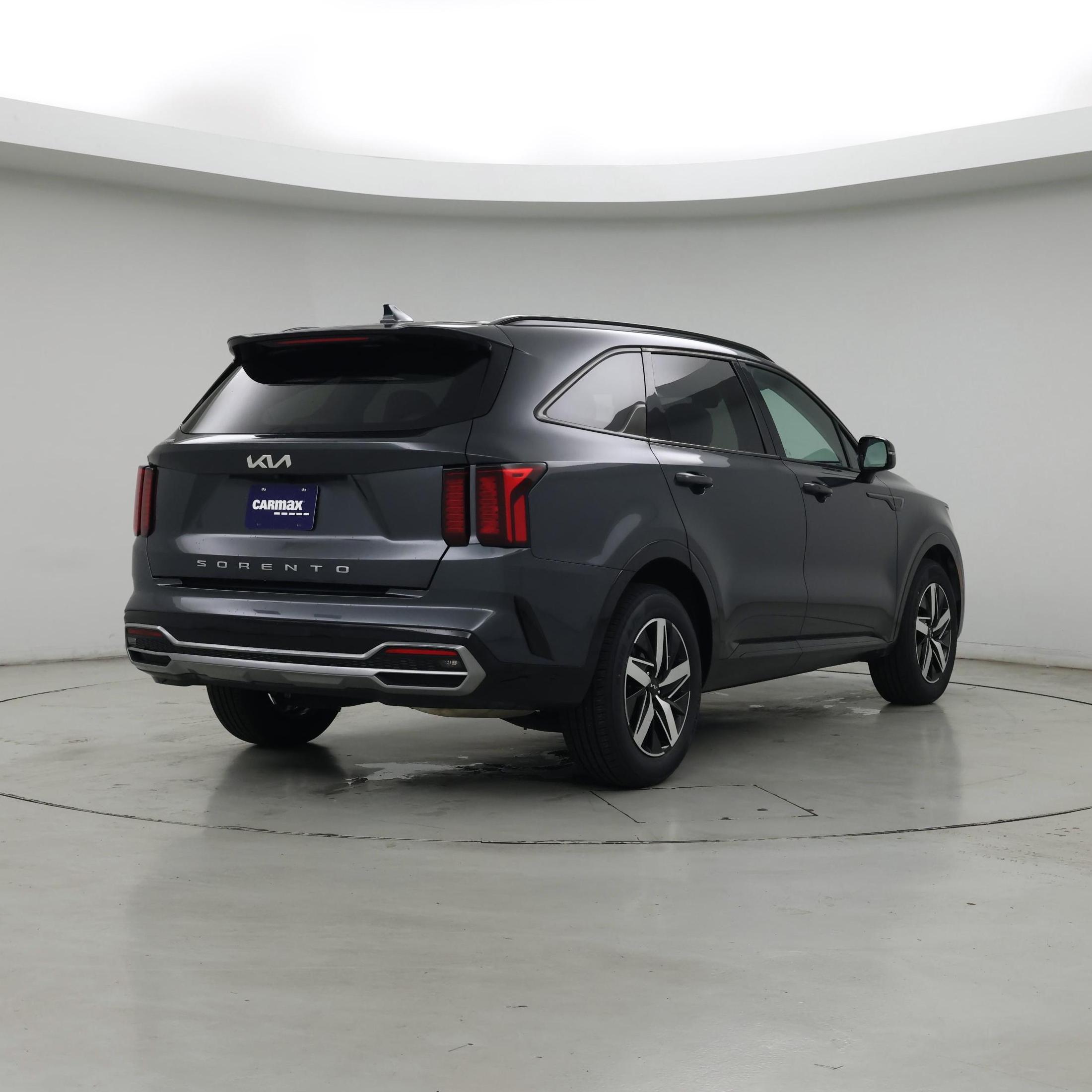 Thumbnail: 2022 Kia Sorento - 8