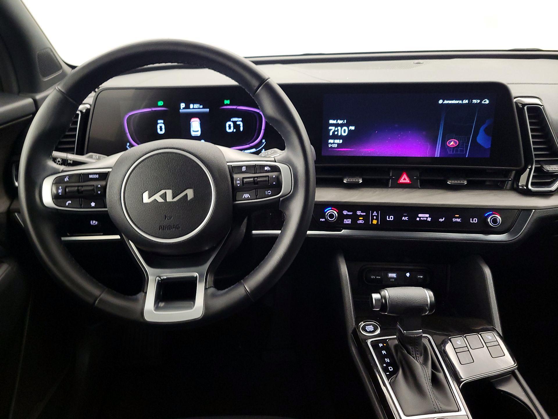 Thumbnail: 2023 Kia Sportage - 10