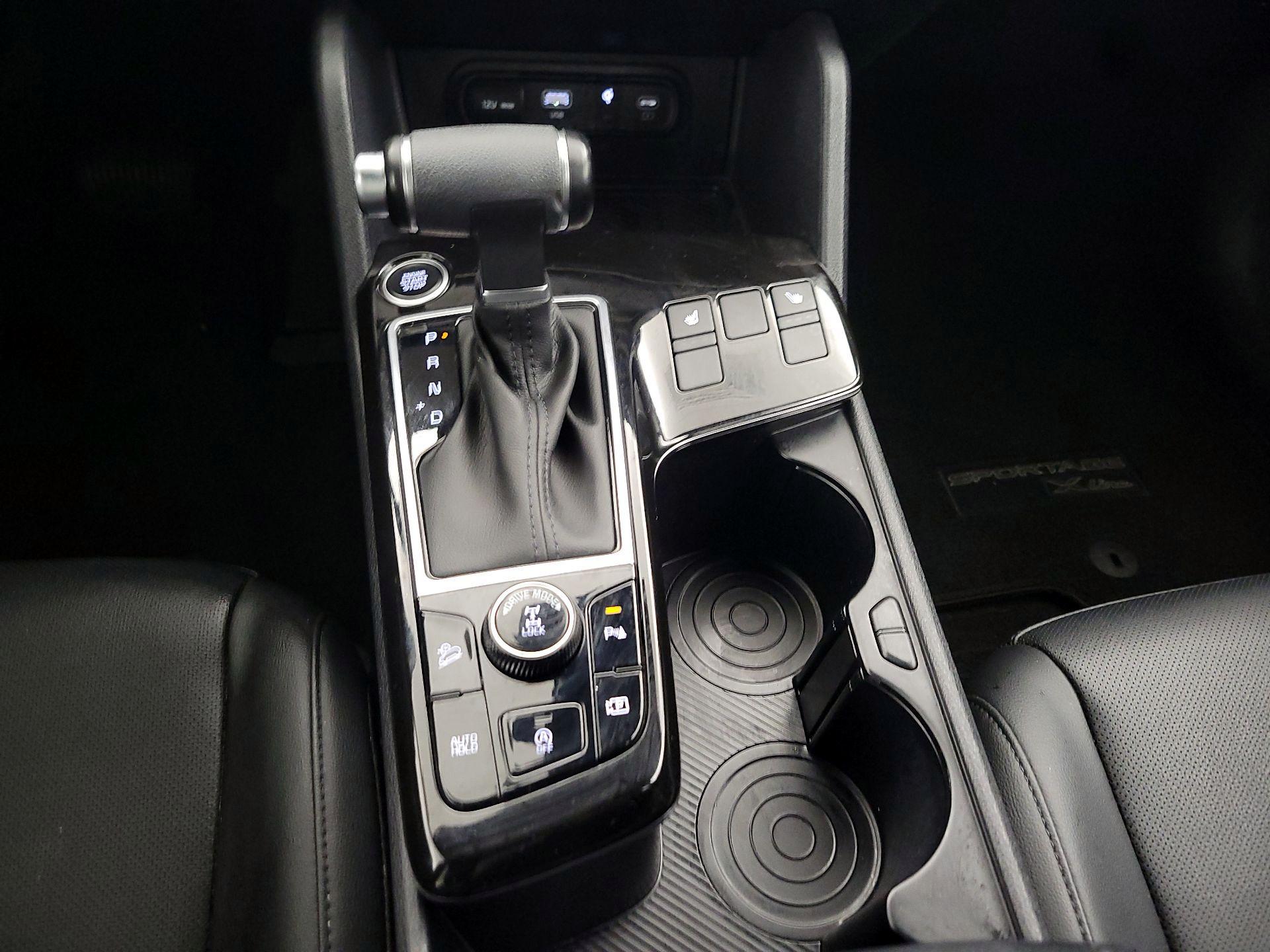 Thumbnail: 2023 Kia Sportage - 18