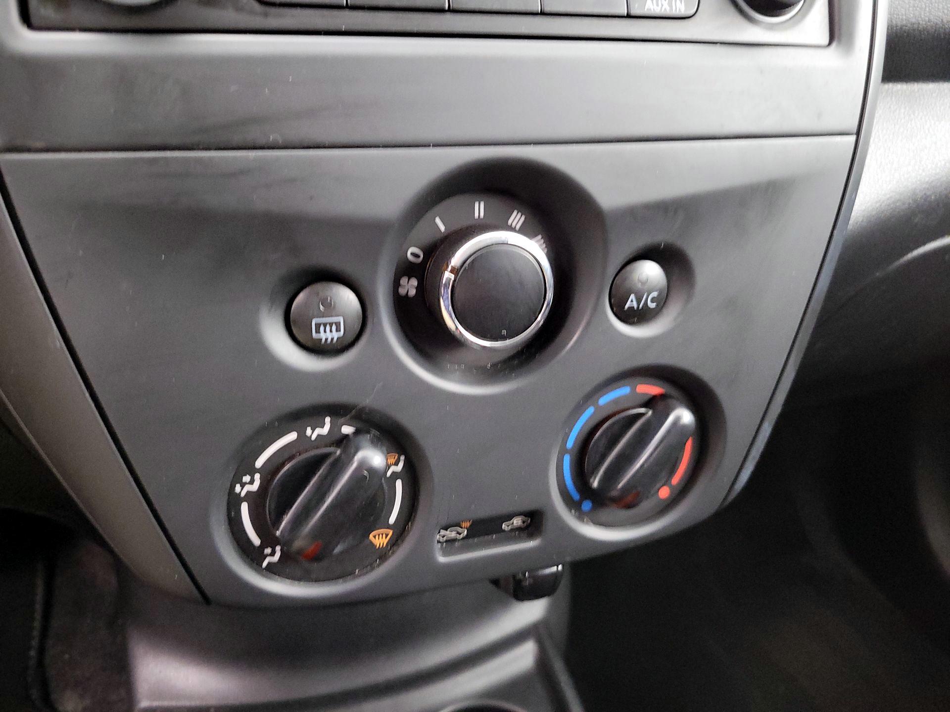 Thumbnail: 2016 Nissan Versa - 15