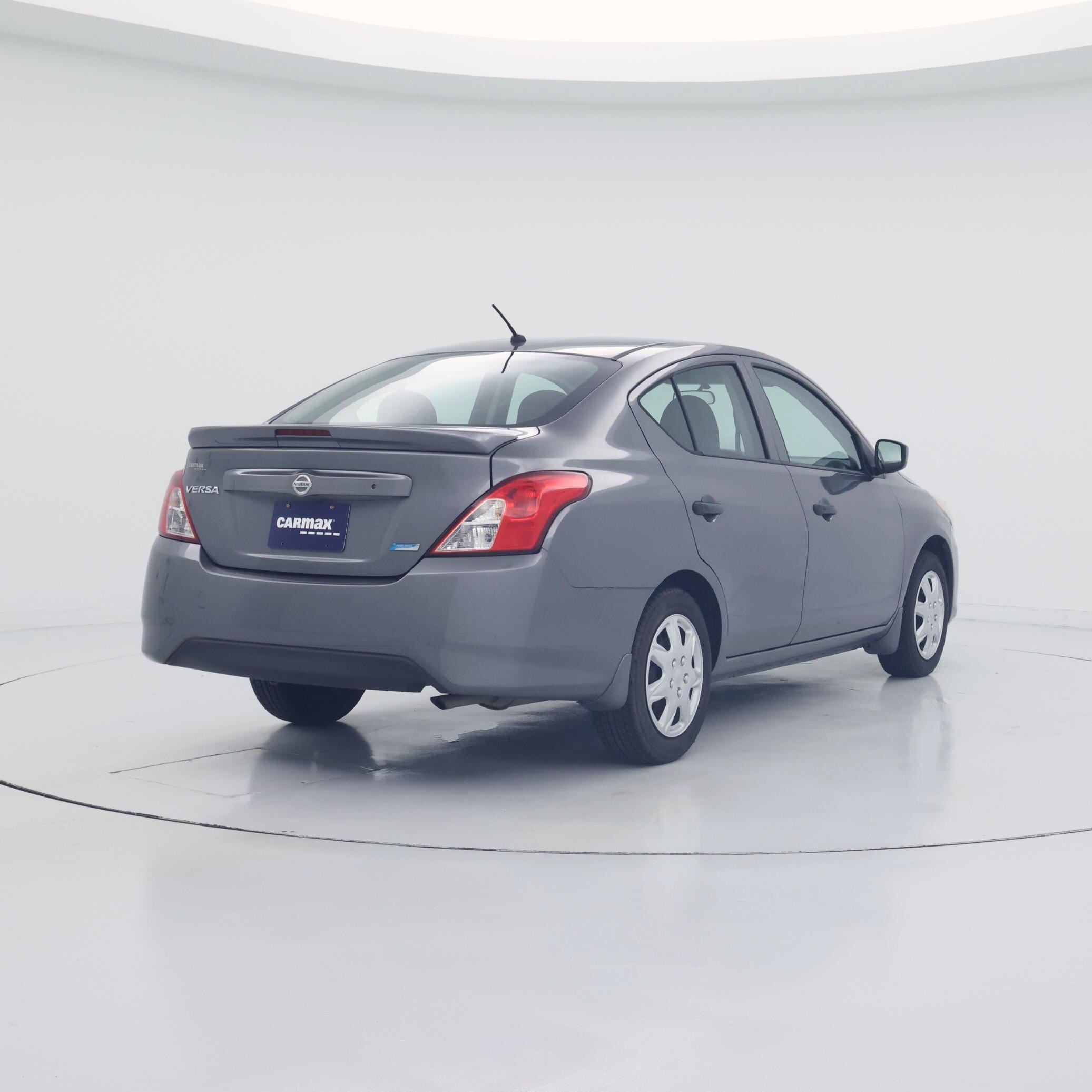 Thumbnail: 2016 Nissan Versa - 8