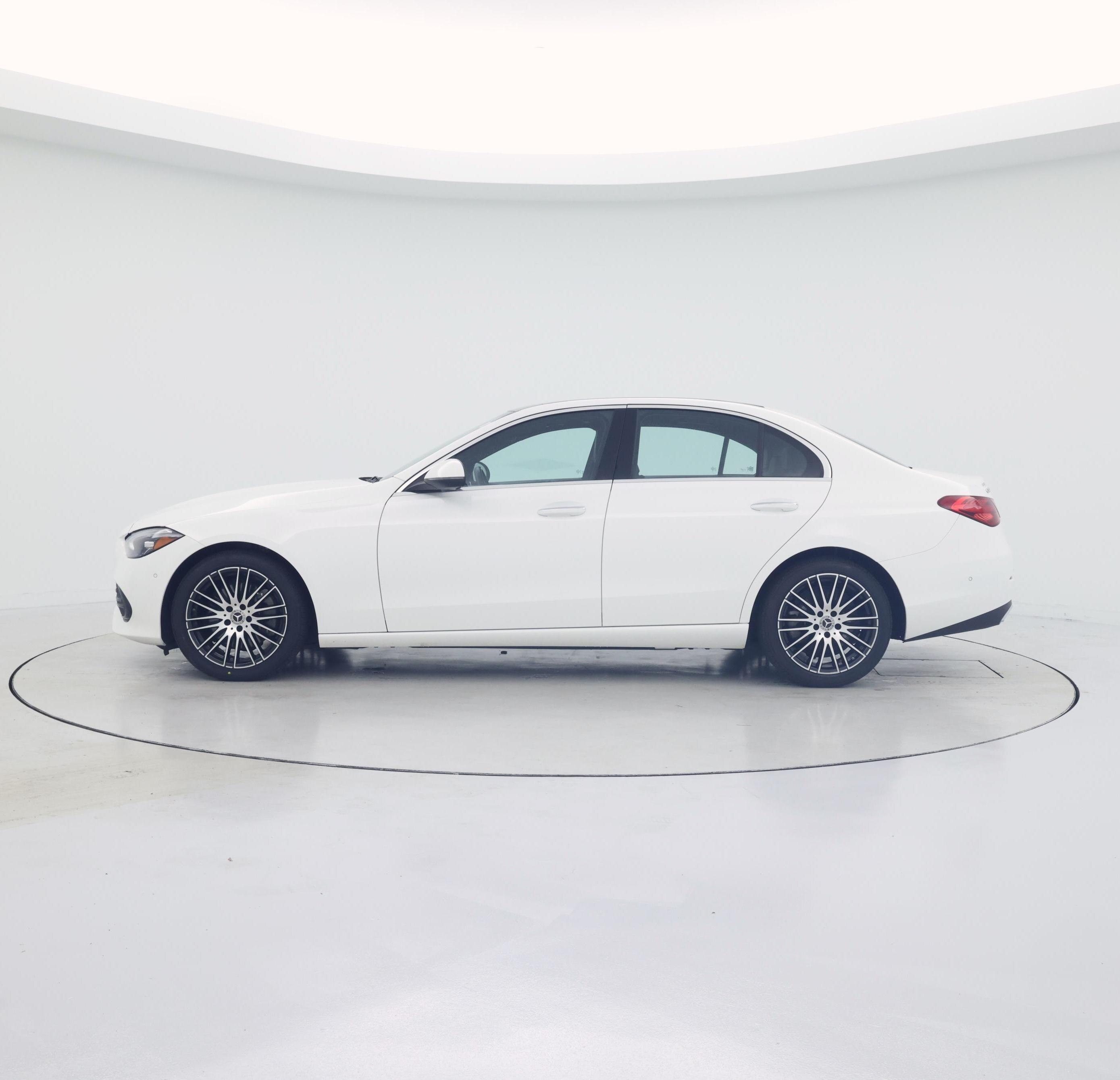 Thumbnail: 2024 Mercedes-Benz C-Class - 3