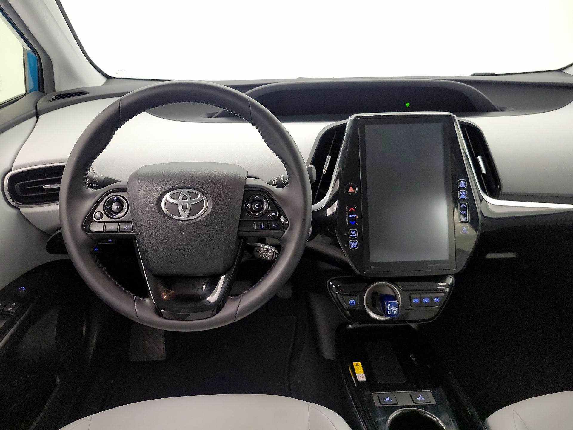 Thumbnail: 2021 Toyota Prius Prime - 10