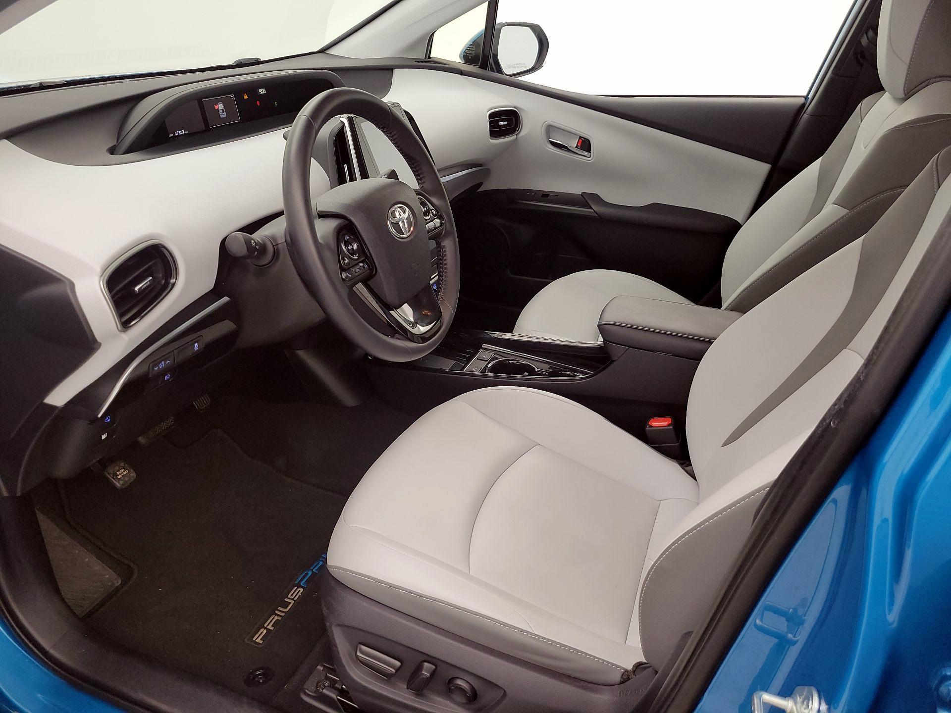 Thumbnail: 2021 Toyota Prius Prime - 11