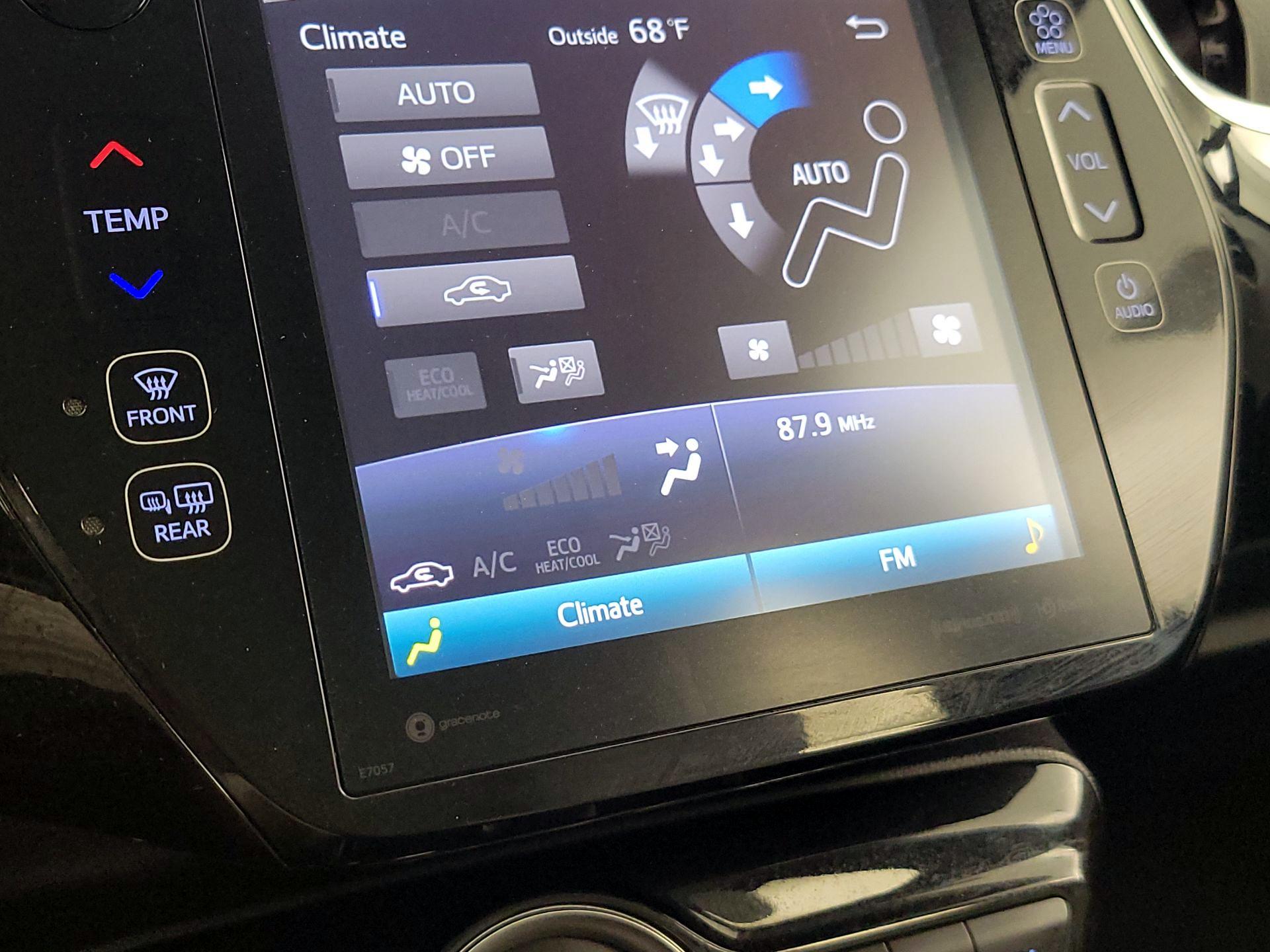 Thumbnail: 2021 Toyota Prius Prime - 17