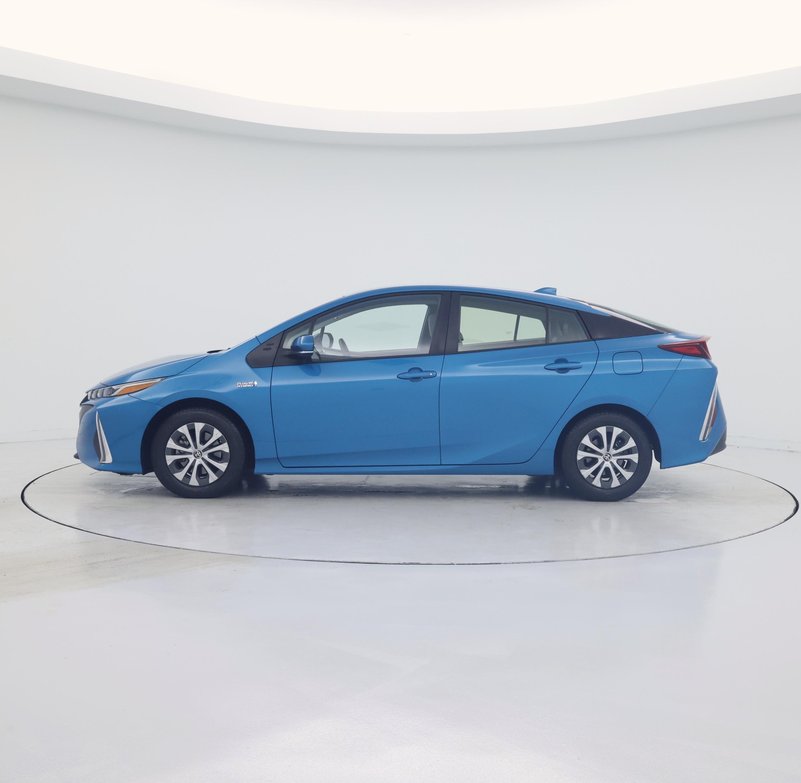 Thumbnail: 2021 Toyota Prius Prime - 3