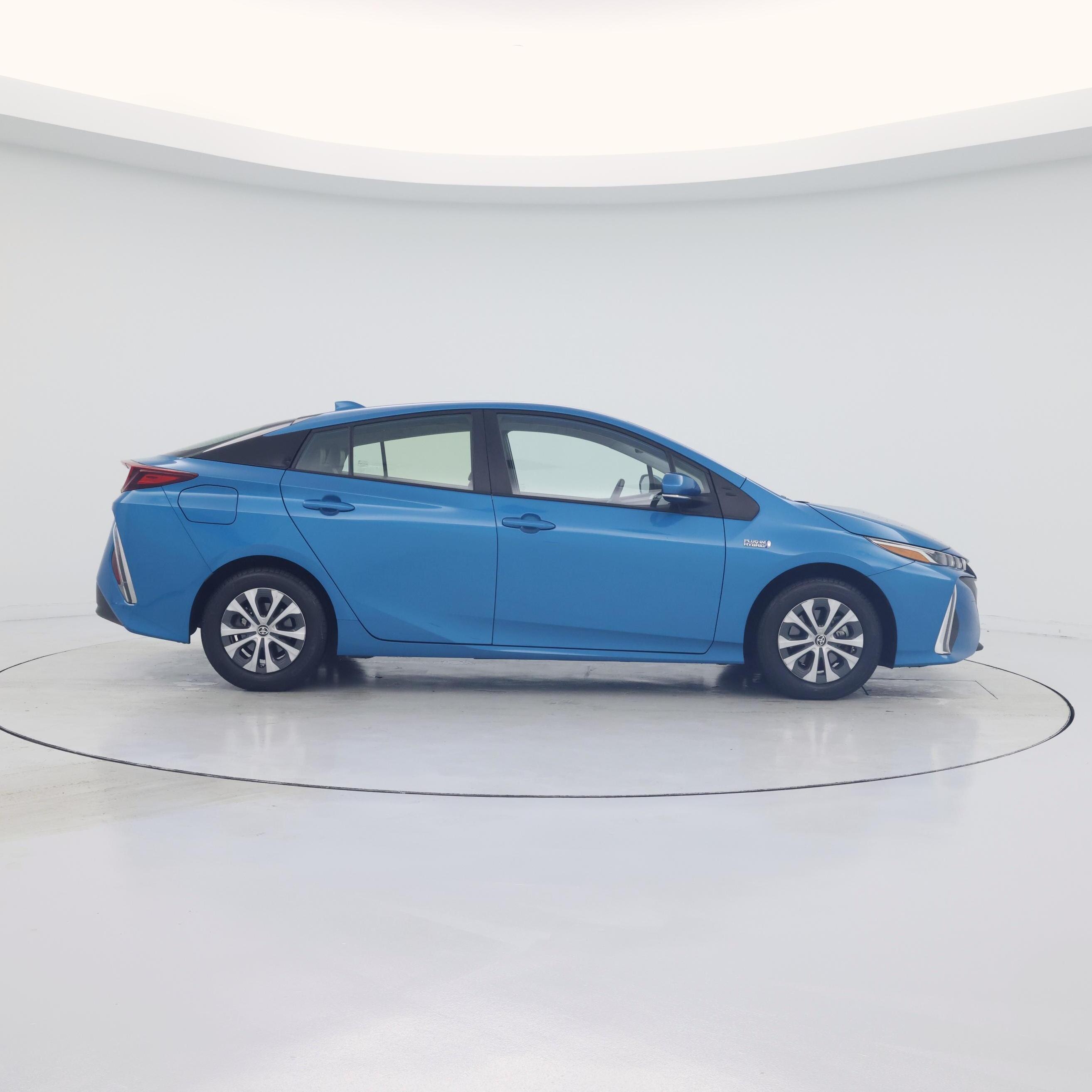 Thumbnail: 2021 Toyota Prius Prime - 7