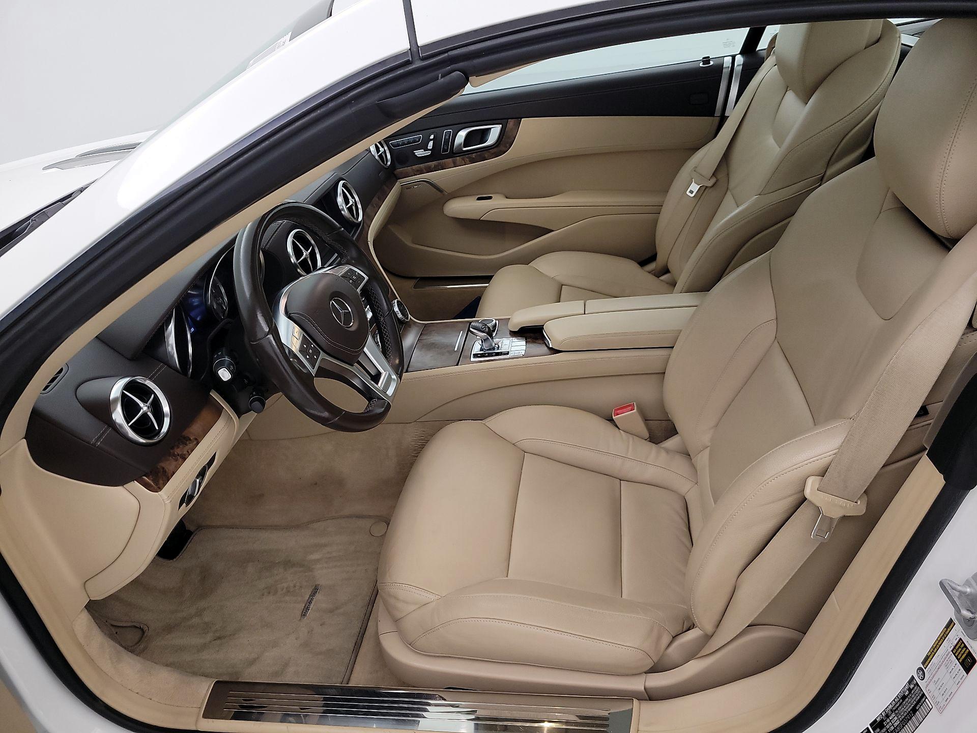 Thumbnail: 2016 Mercedes-Benz SL-Class - 11