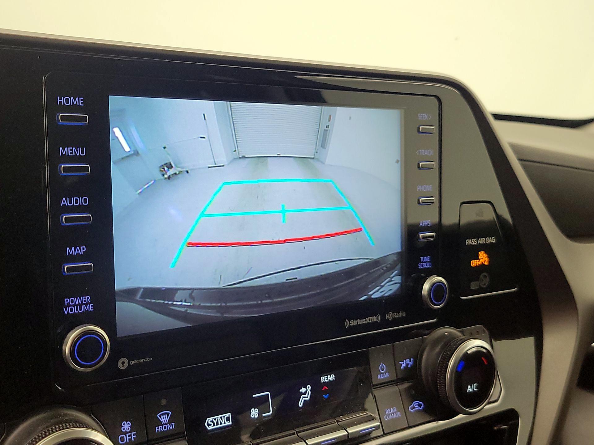 Thumbnail: 2022 Toyota Highlander - 14