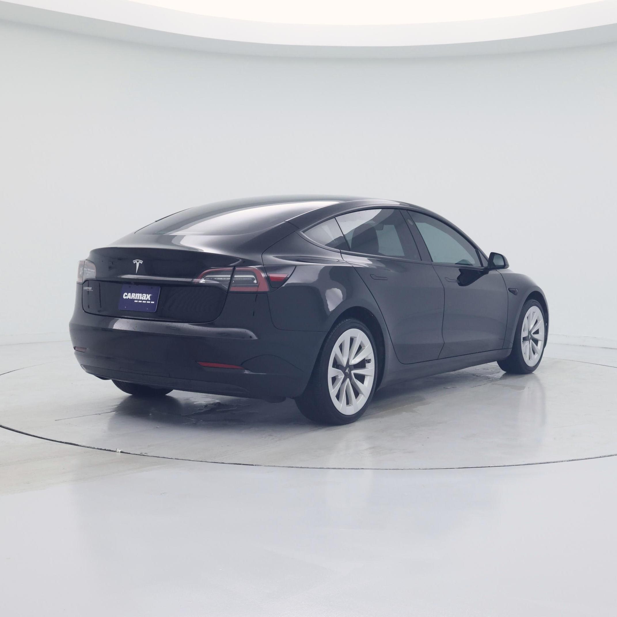 Thumbnail: 2022 Tesla Model 3 - 8