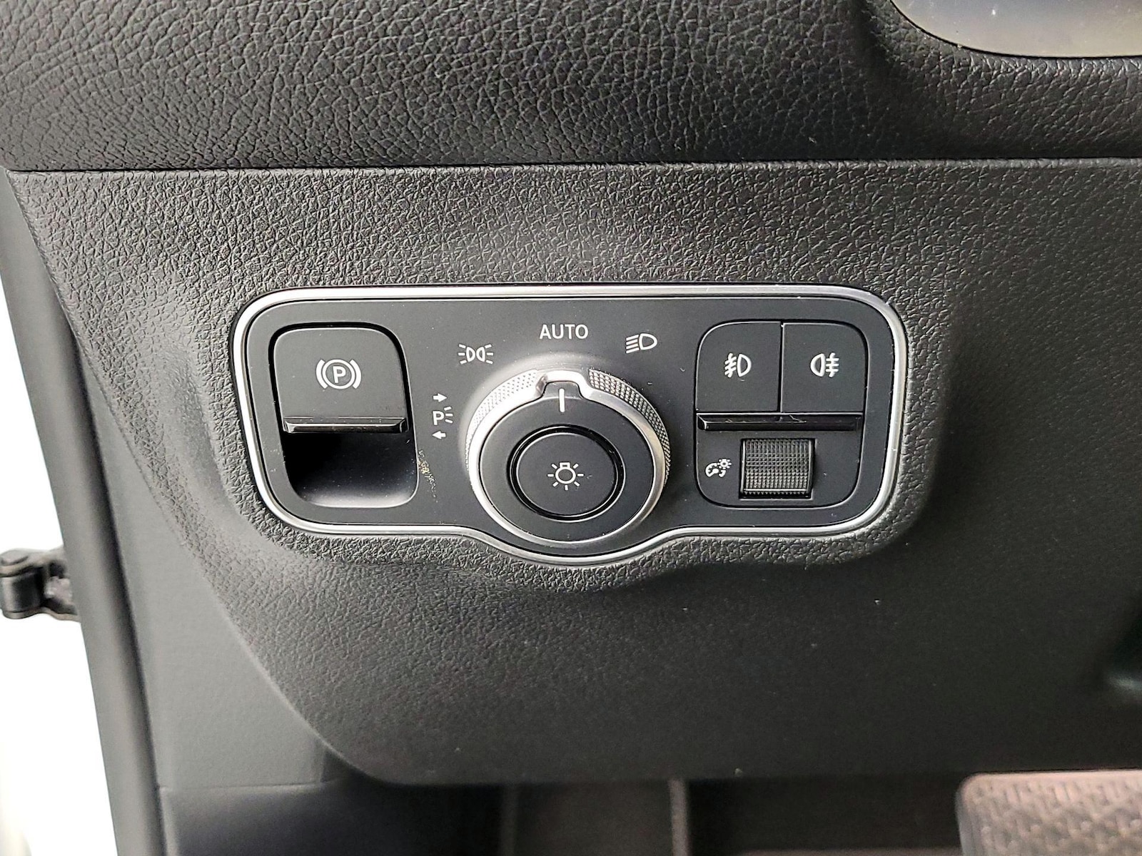 2023 Mercedes-Benz GLB Base - Photo 14