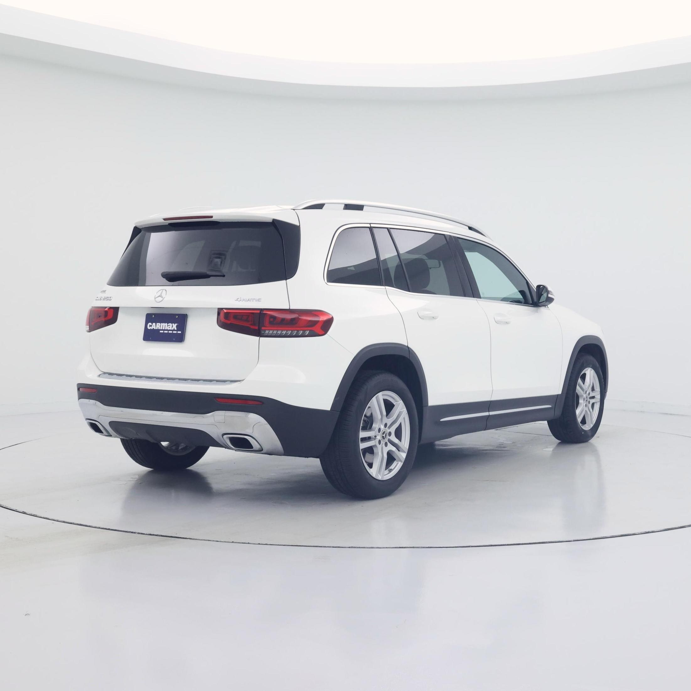 Thumbnail: 2023 Mercedes-Benz GLB - 8