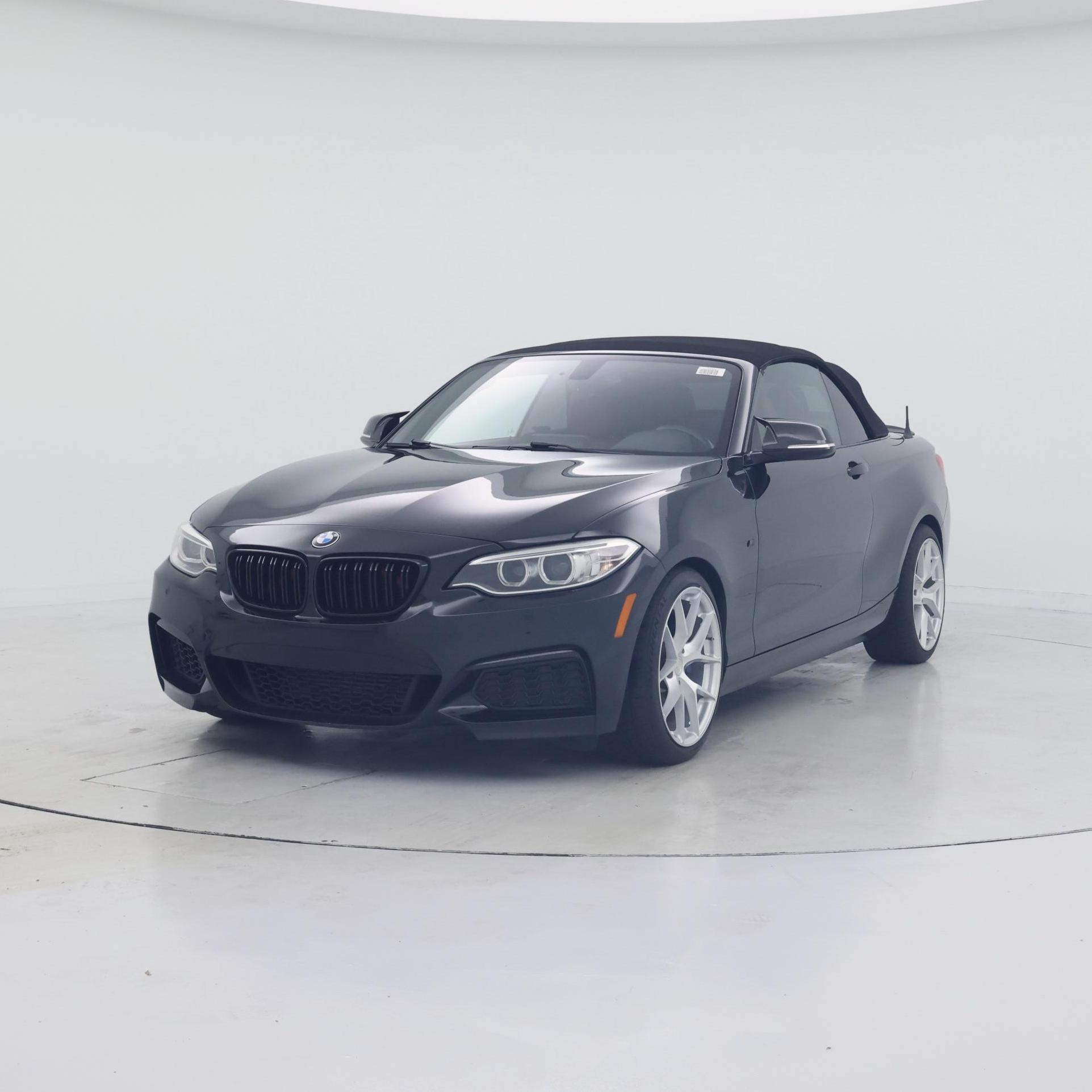 Thumbnail: 2016 BMW 2 Series - 4