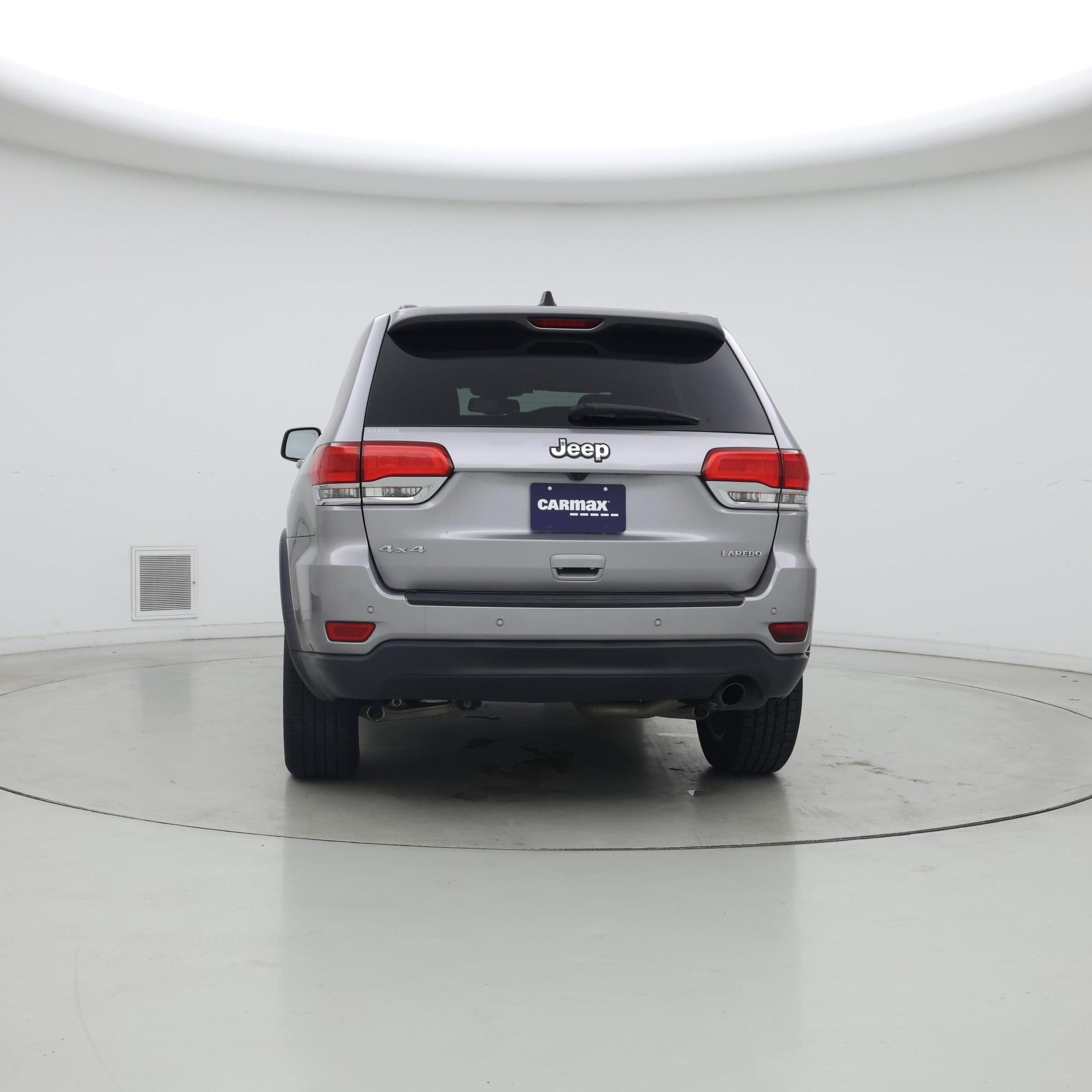 Thumbnail: 2016 Jeep Grand Cherokee - 6