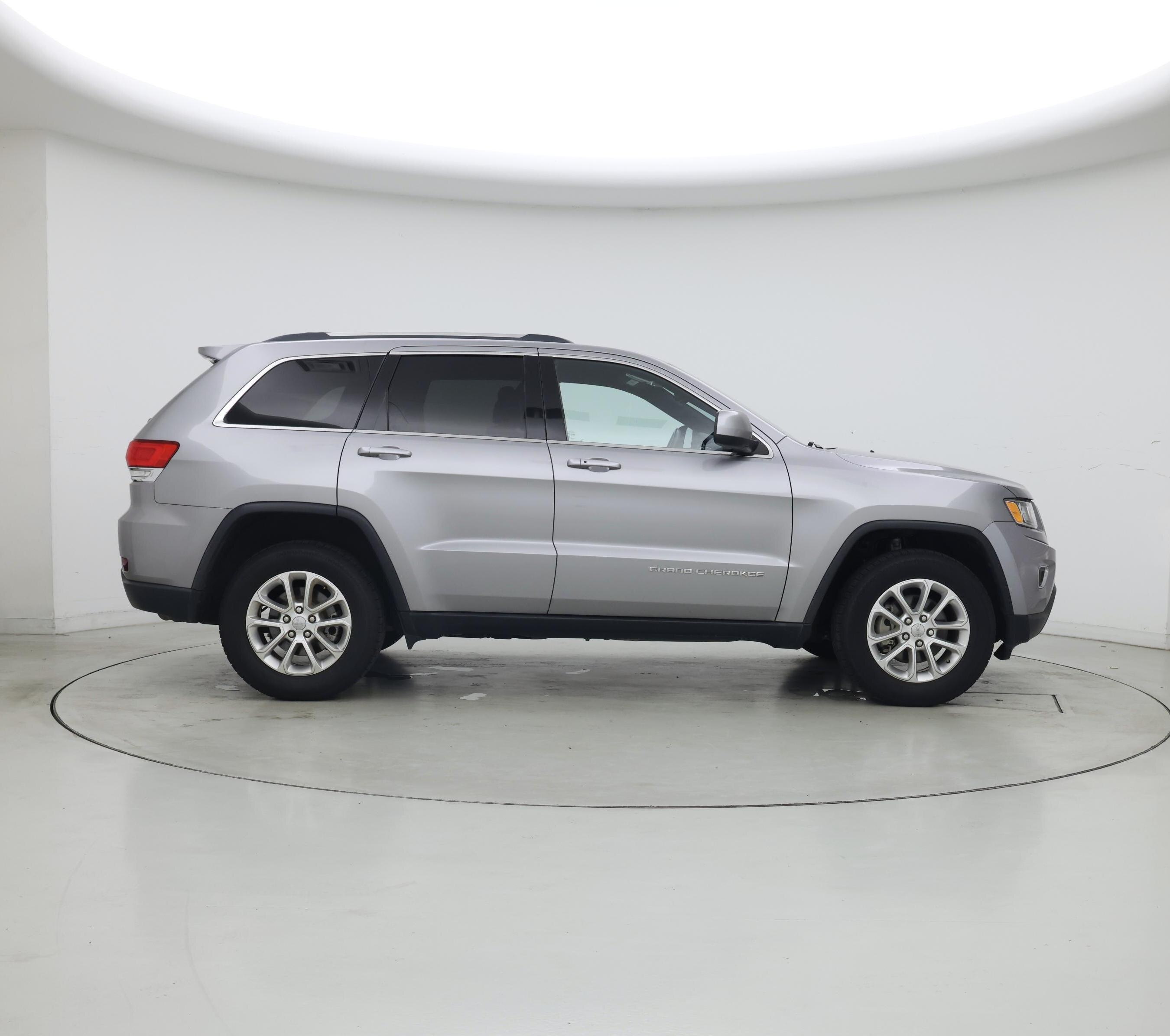 Thumbnail: 2016 Jeep Grand Cherokee - 7