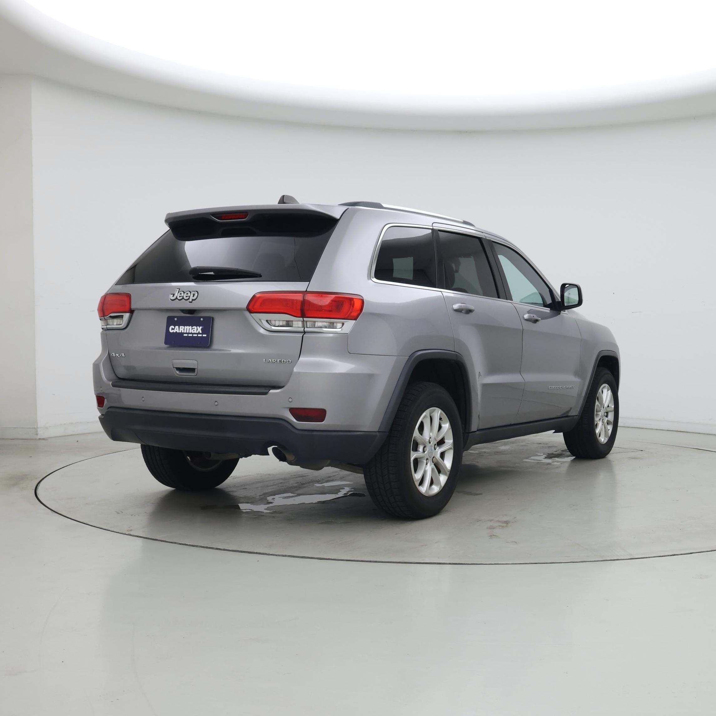 Thumbnail: 2016 Jeep Grand Cherokee - 8