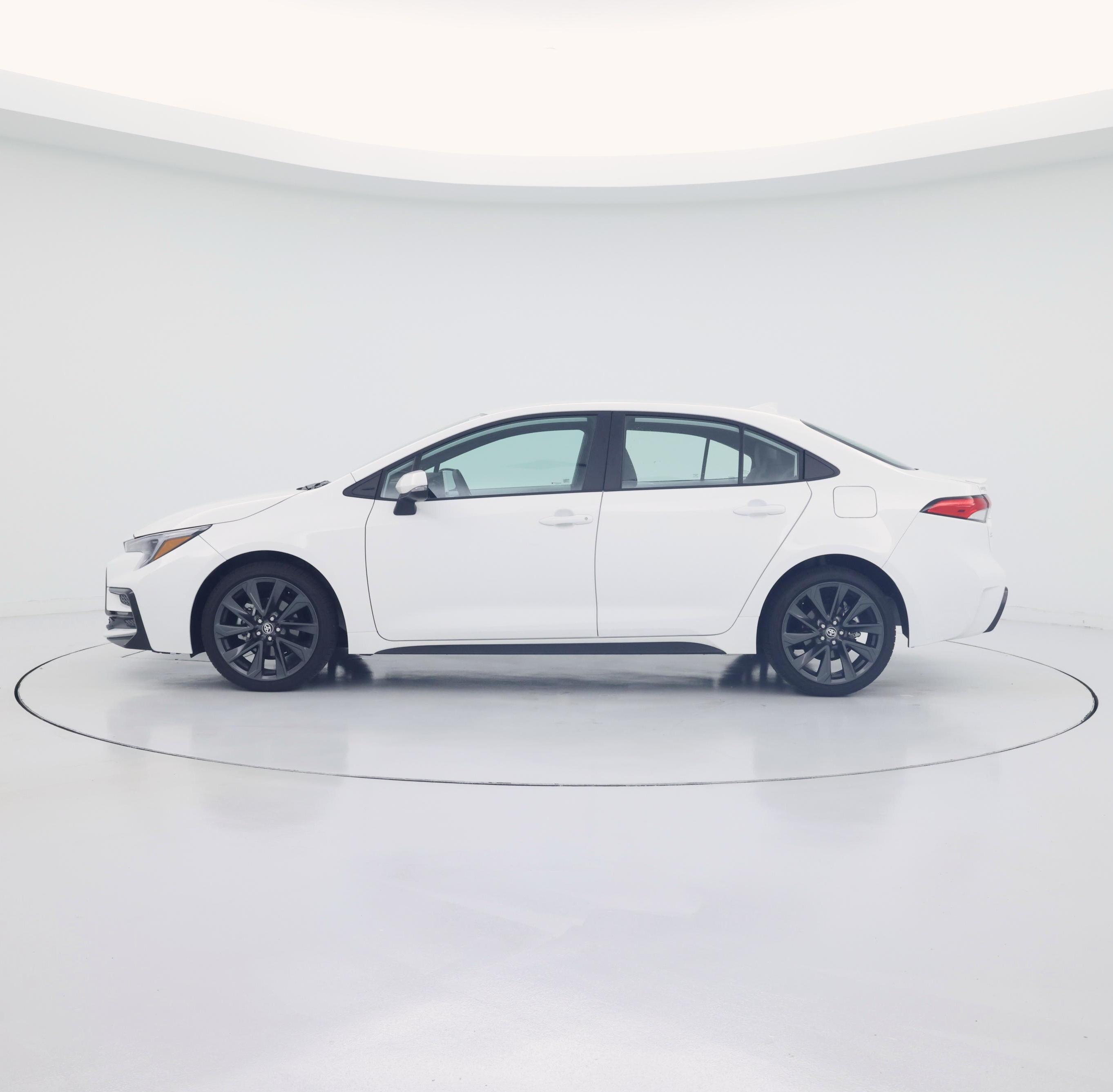 Thumbnail: 2025 Toyota Corolla - 3