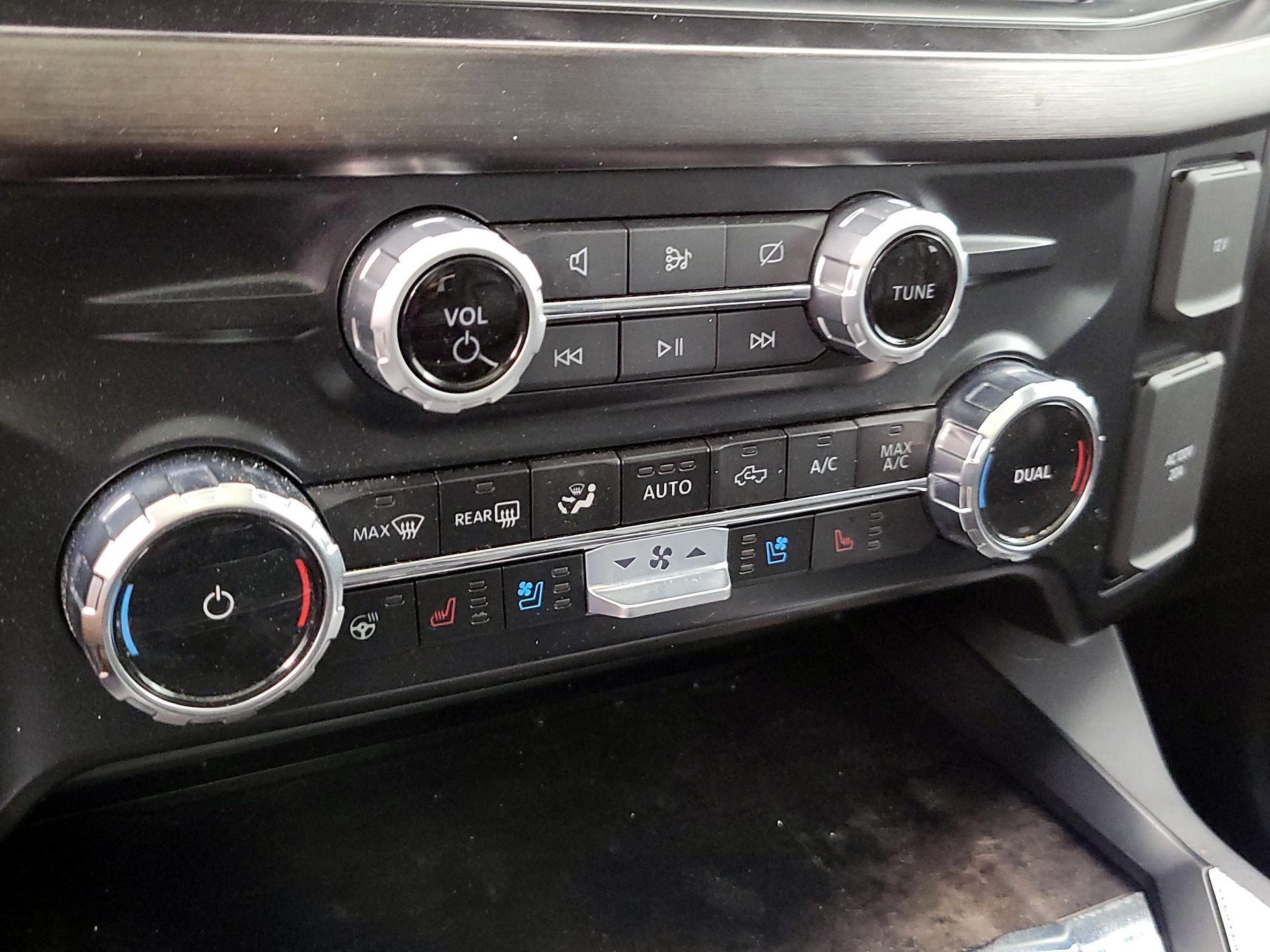 Thumbnail: 2023 Ford F-250 - 17