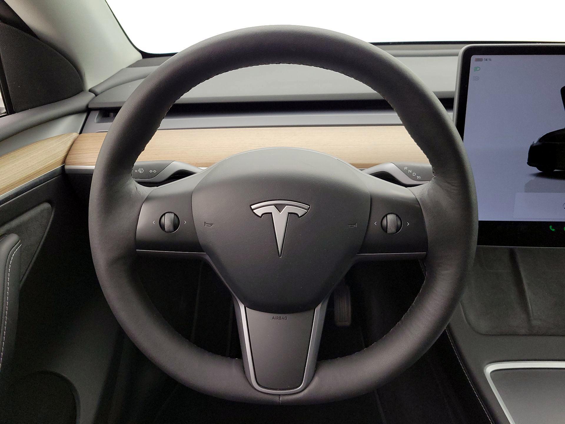 Thumbnail: 2022 Tesla Model Y - 10