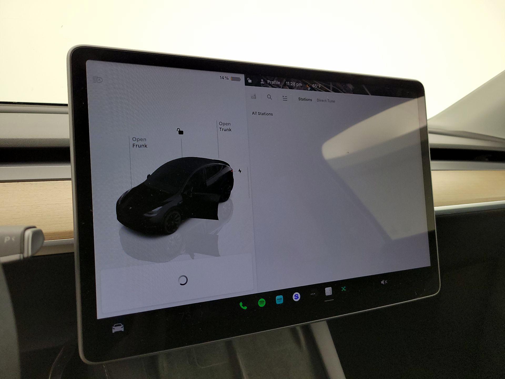 Thumbnail: 2022 Tesla Model Y - 15