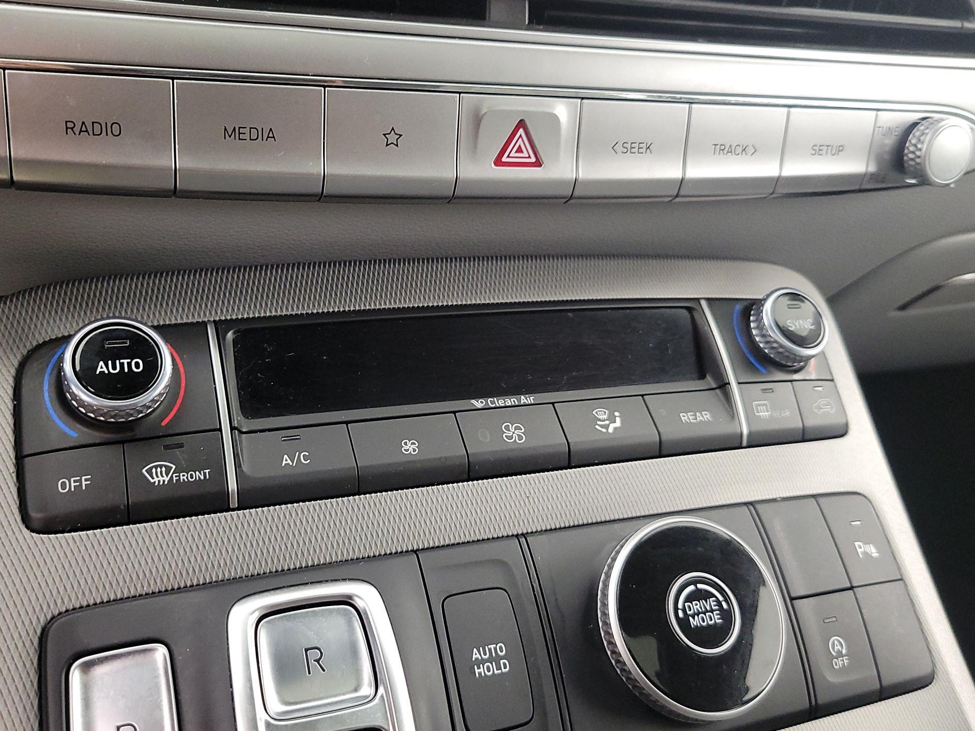 Thumbnail: 2021 Hyundai Palisade - 16