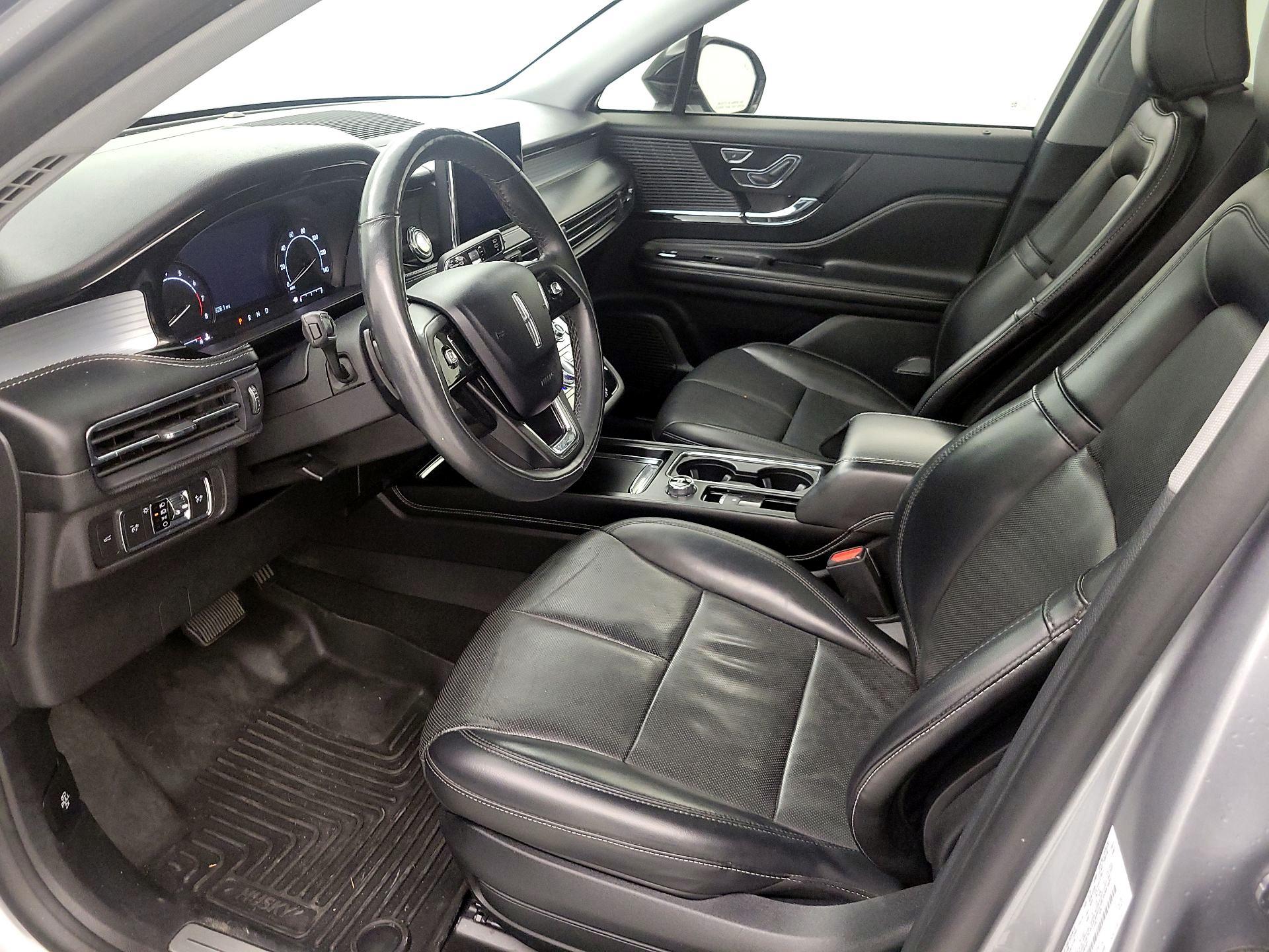 Thumbnail: 2021 Lincoln Corsair - 11