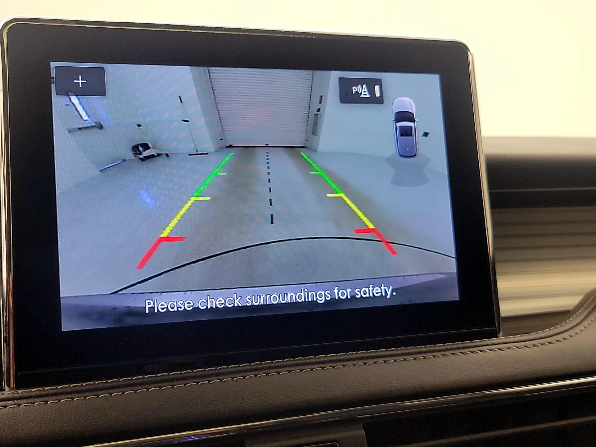 Thumbnail: 2021 Lincoln Corsair - 15