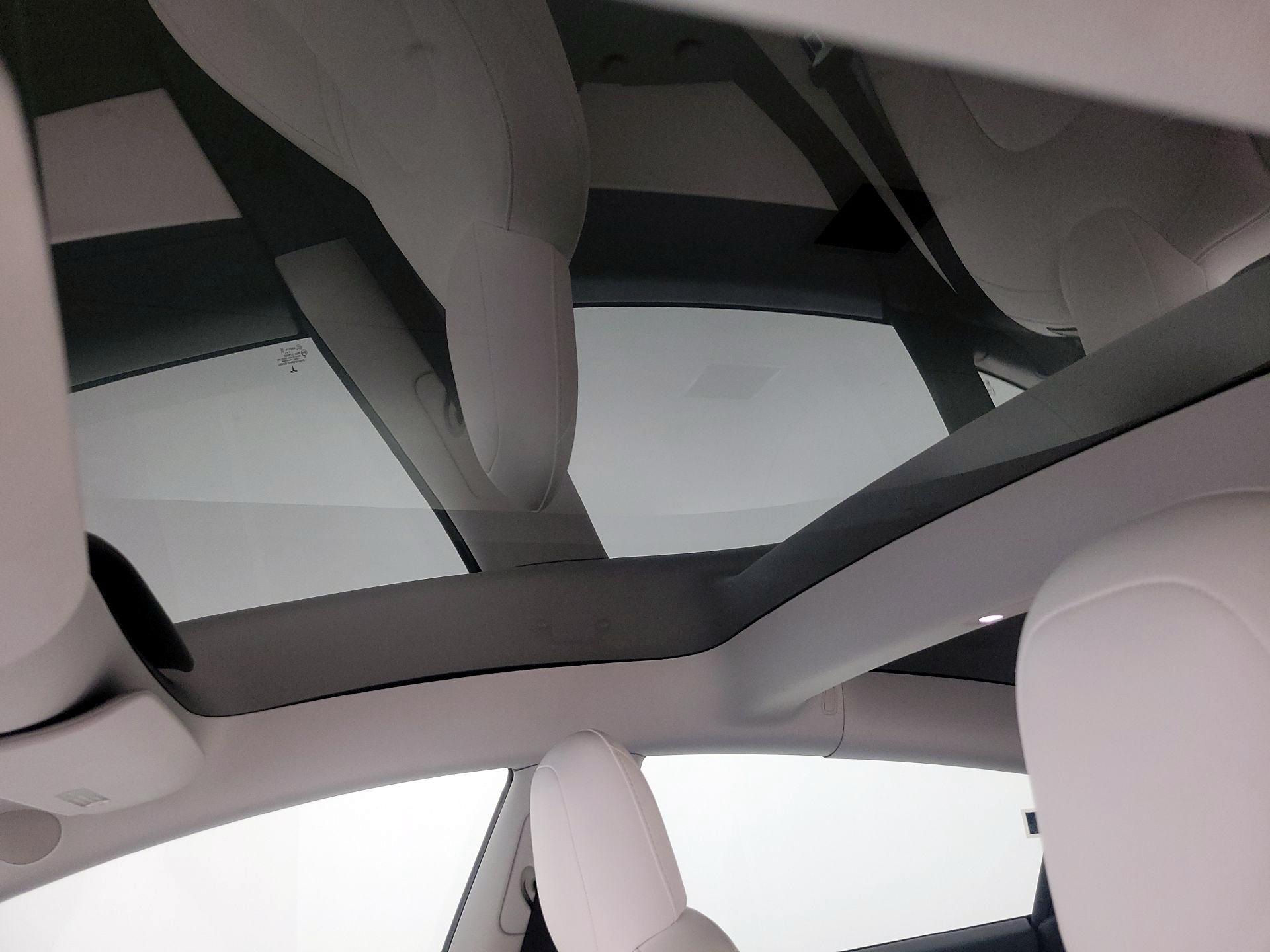 Thumbnail: 2021 Tesla Model 3 - 18