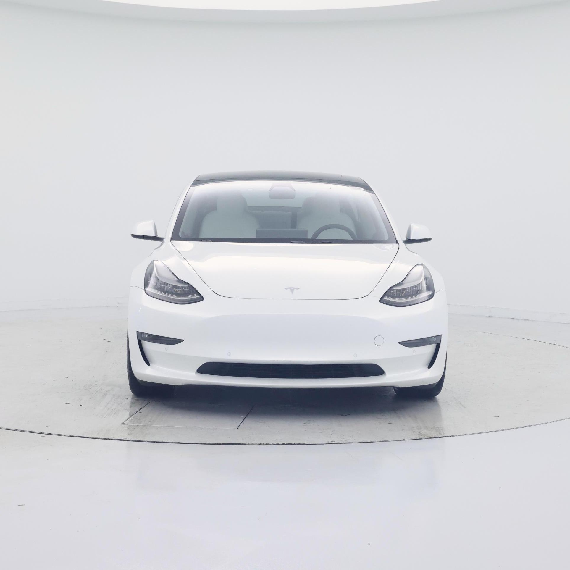 Thumbnail: 2021 Tesla Model 3 - 5