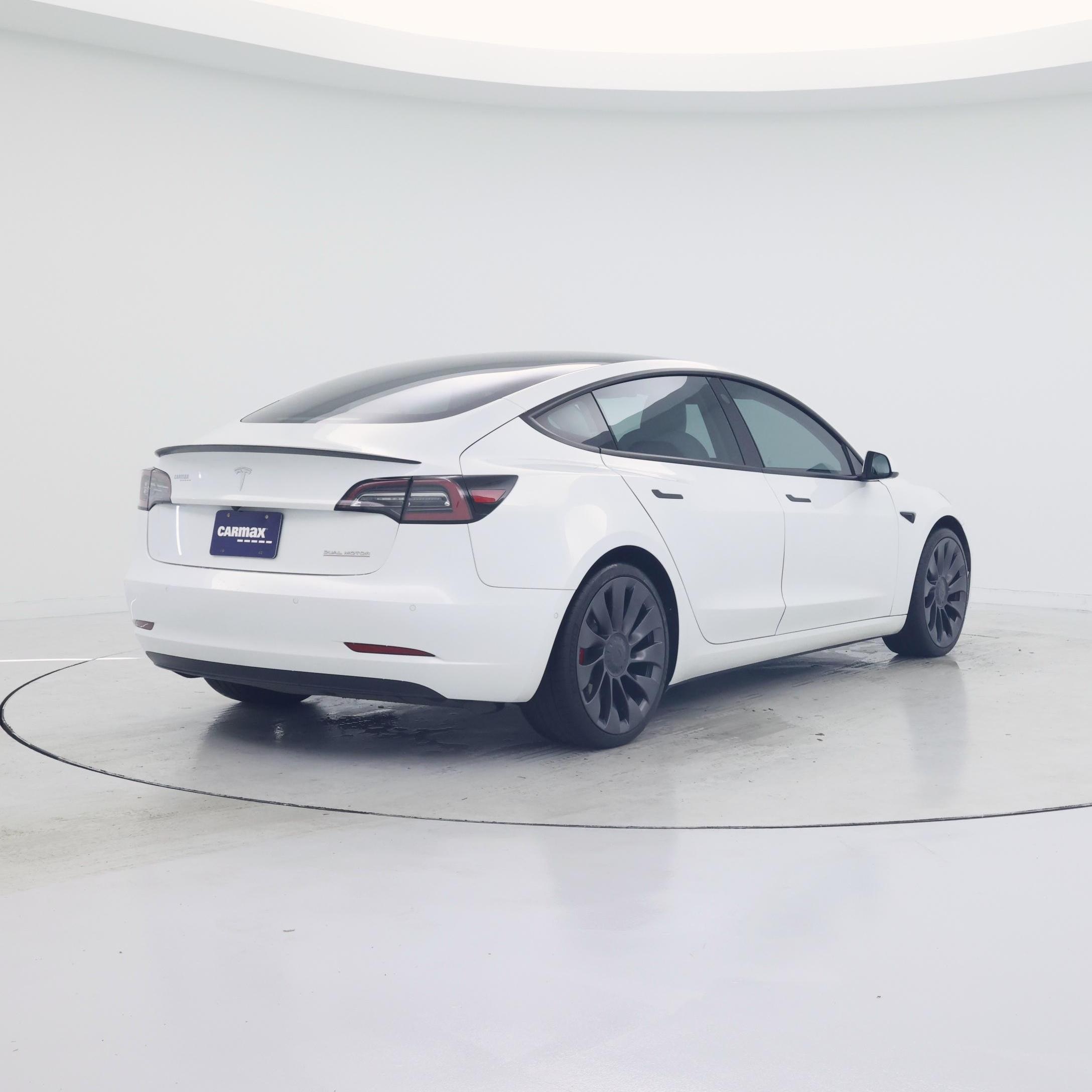 Thumbnail: 2021 Tesla Model 3 - 8